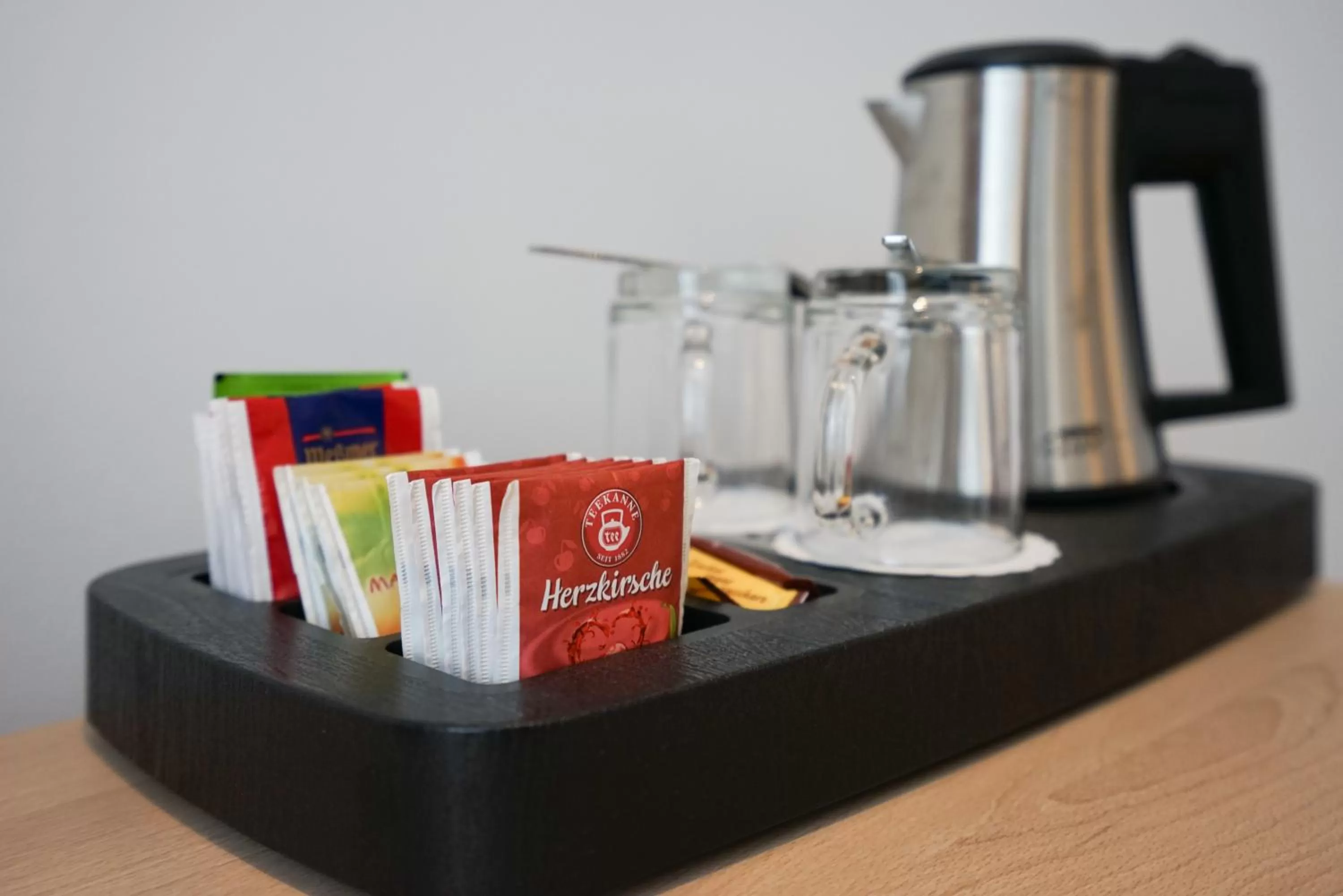 Coffee/tea facilities in Ruhr Inn Hotel