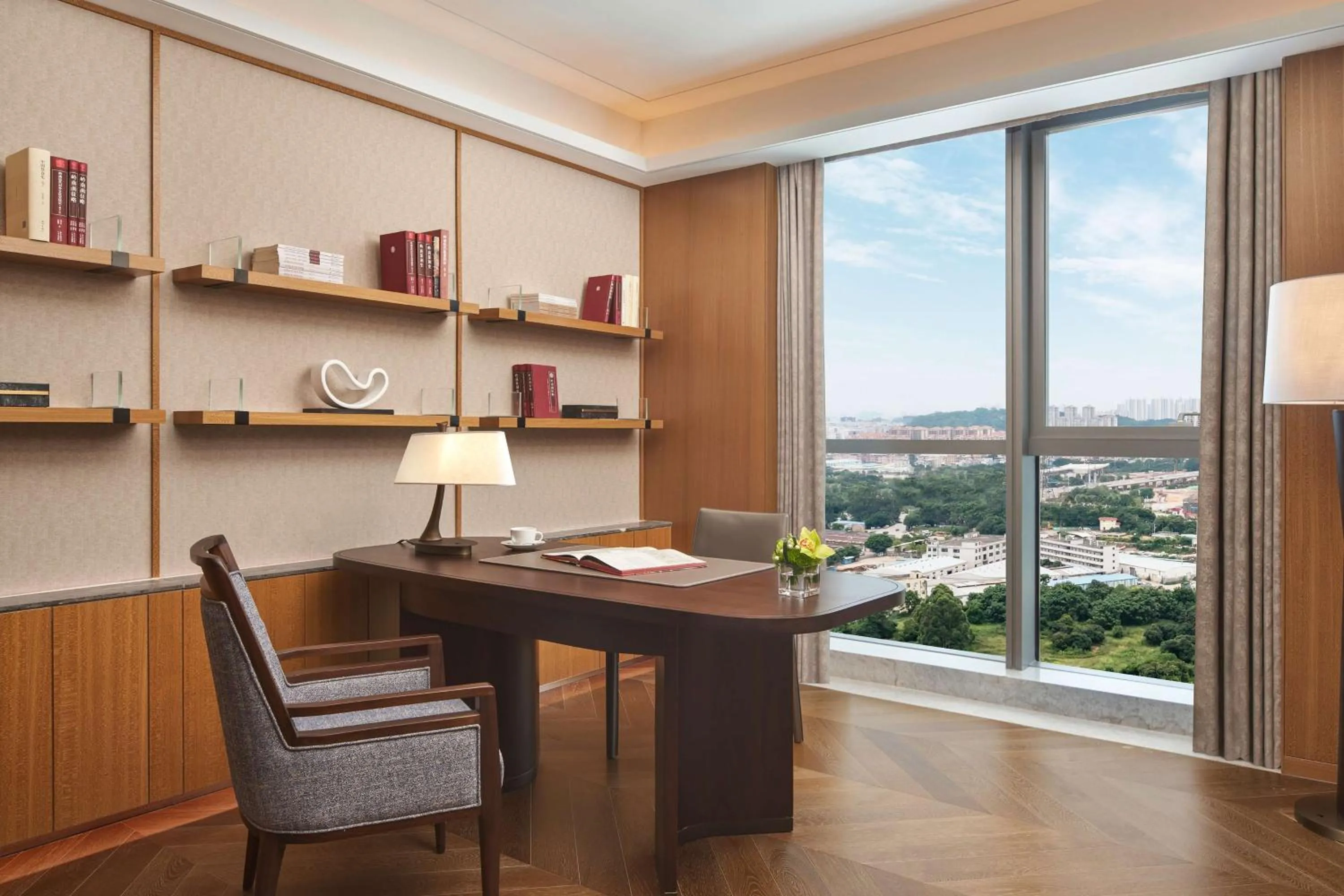 Photo of the whole room in Hyatt Regency Guangzhou Zengcheng