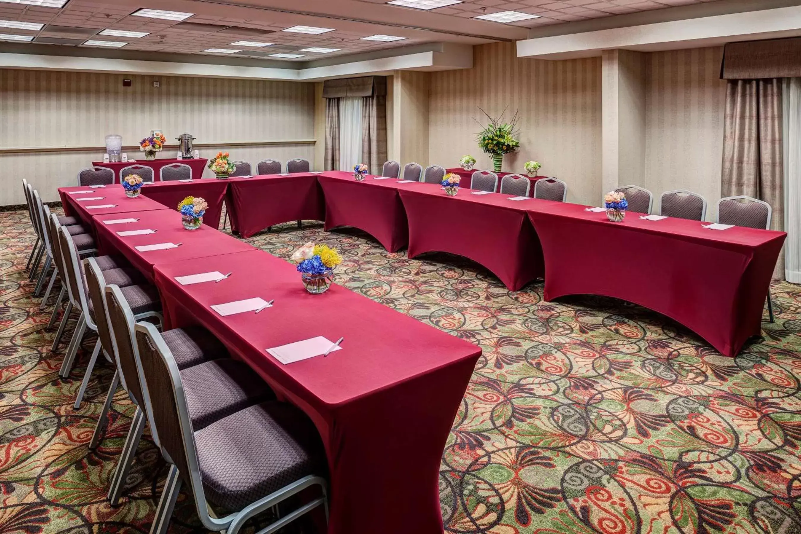 Meeting/conference room in Hampton Inn & Suites Palm Desert