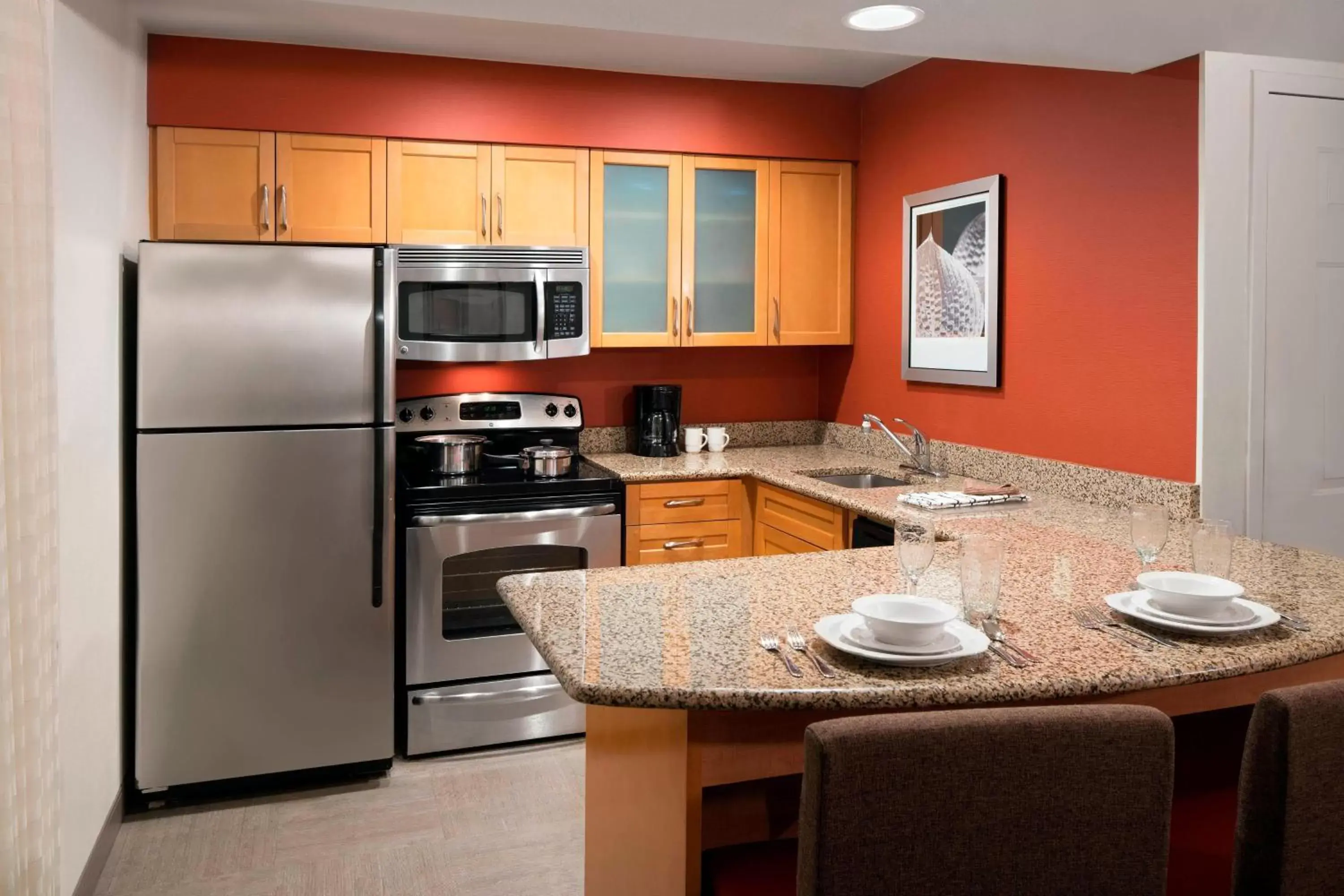 Bedroom, Kitchen/Kitchenette in Residence Inn San Ramon