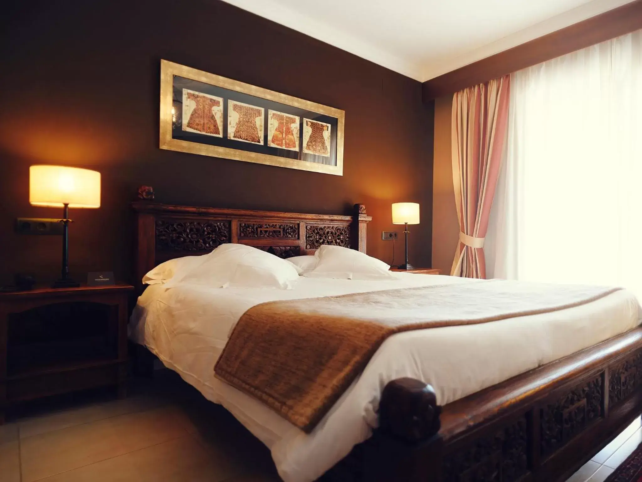 Bedroom, Bed in Hotel Swiss Moraira