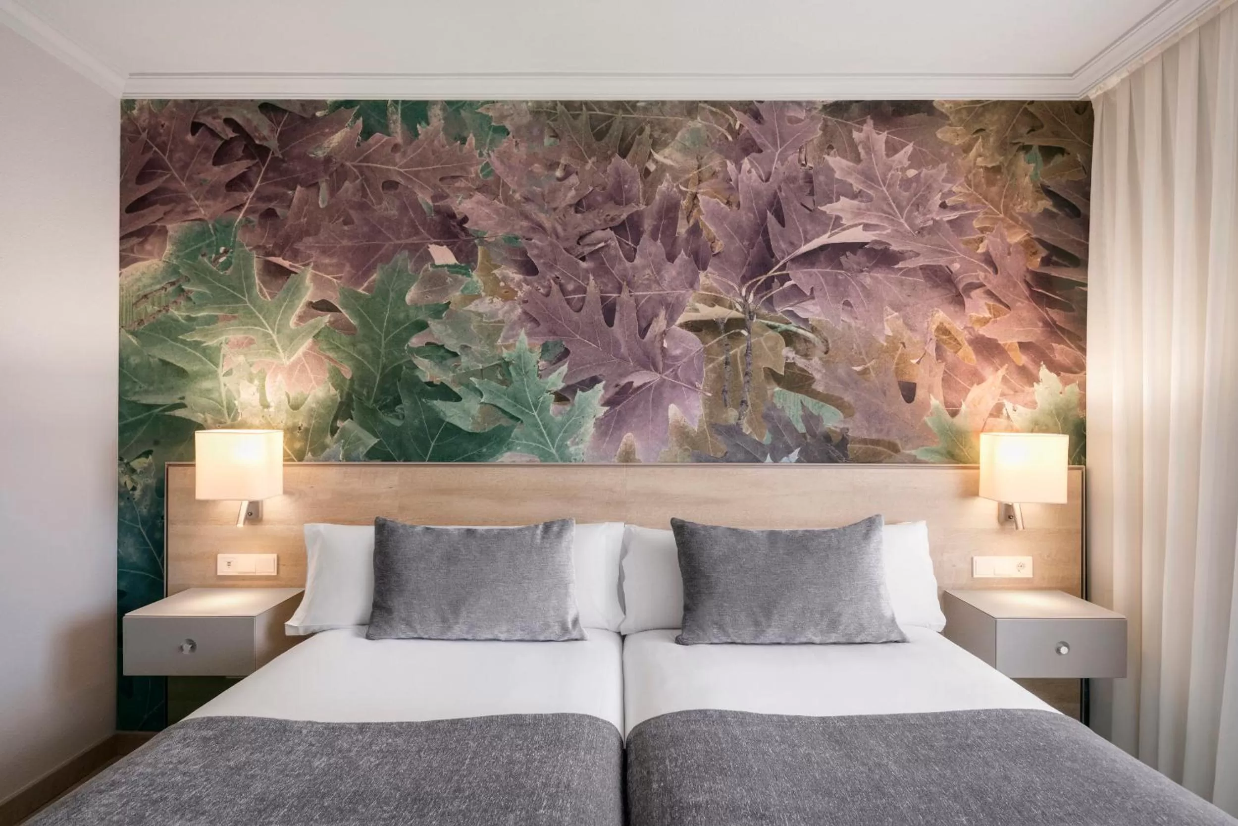 Bedroom, Bed in Salles Ciutat del Prat Barcelona Airport