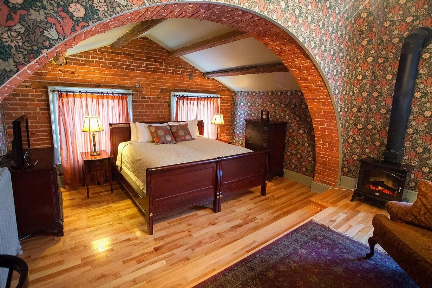 Photo of the whole room, Bed in Fairholm Boutique Inns