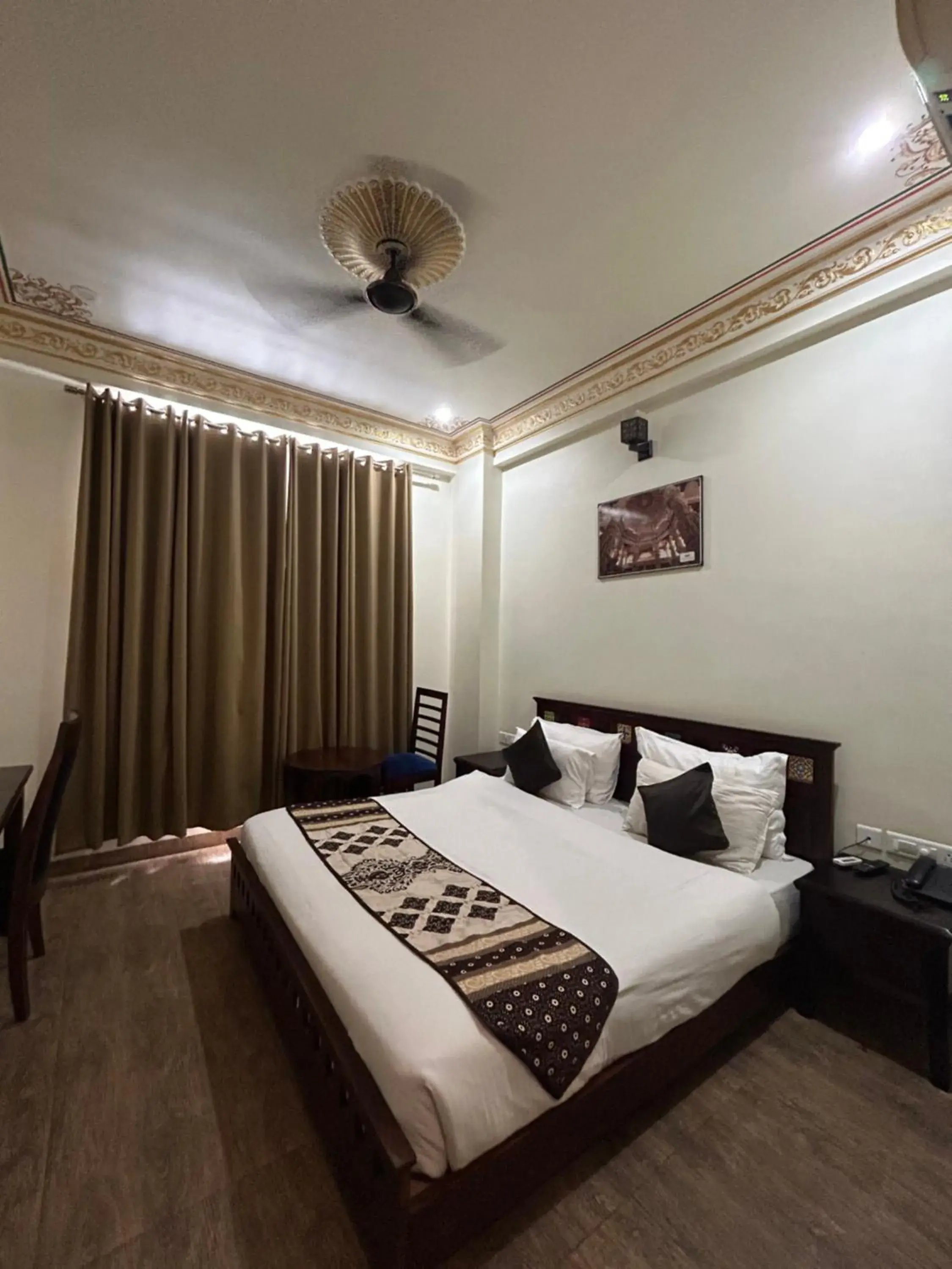 Bed in Hotel Laxmi Niwas - A Heritage Retreat Bed in Hotel Laxmi Niwas - A Heritage Retreat