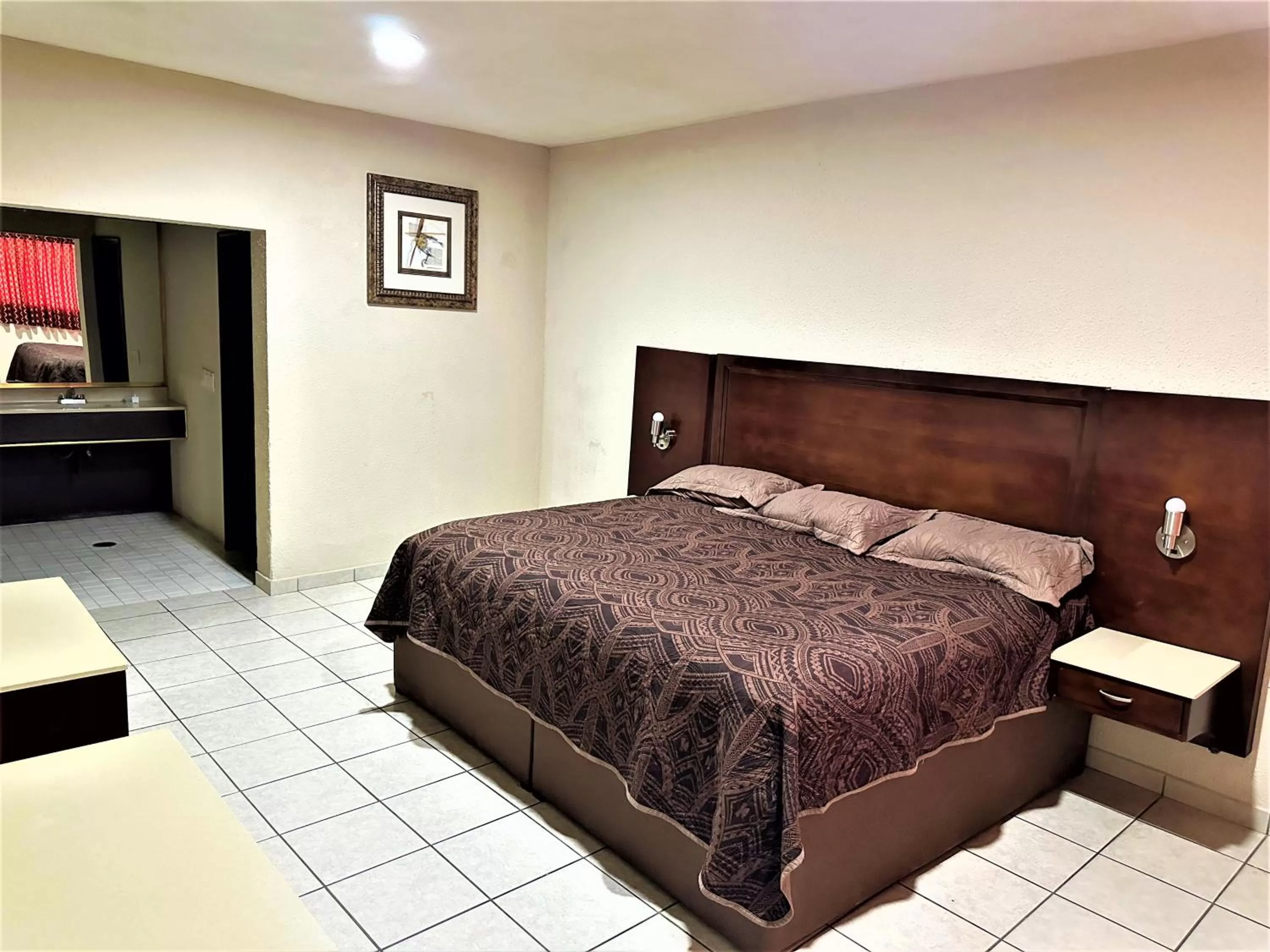 Economy Double Room in KAVIA MEOQUI HOTEL & SUITES