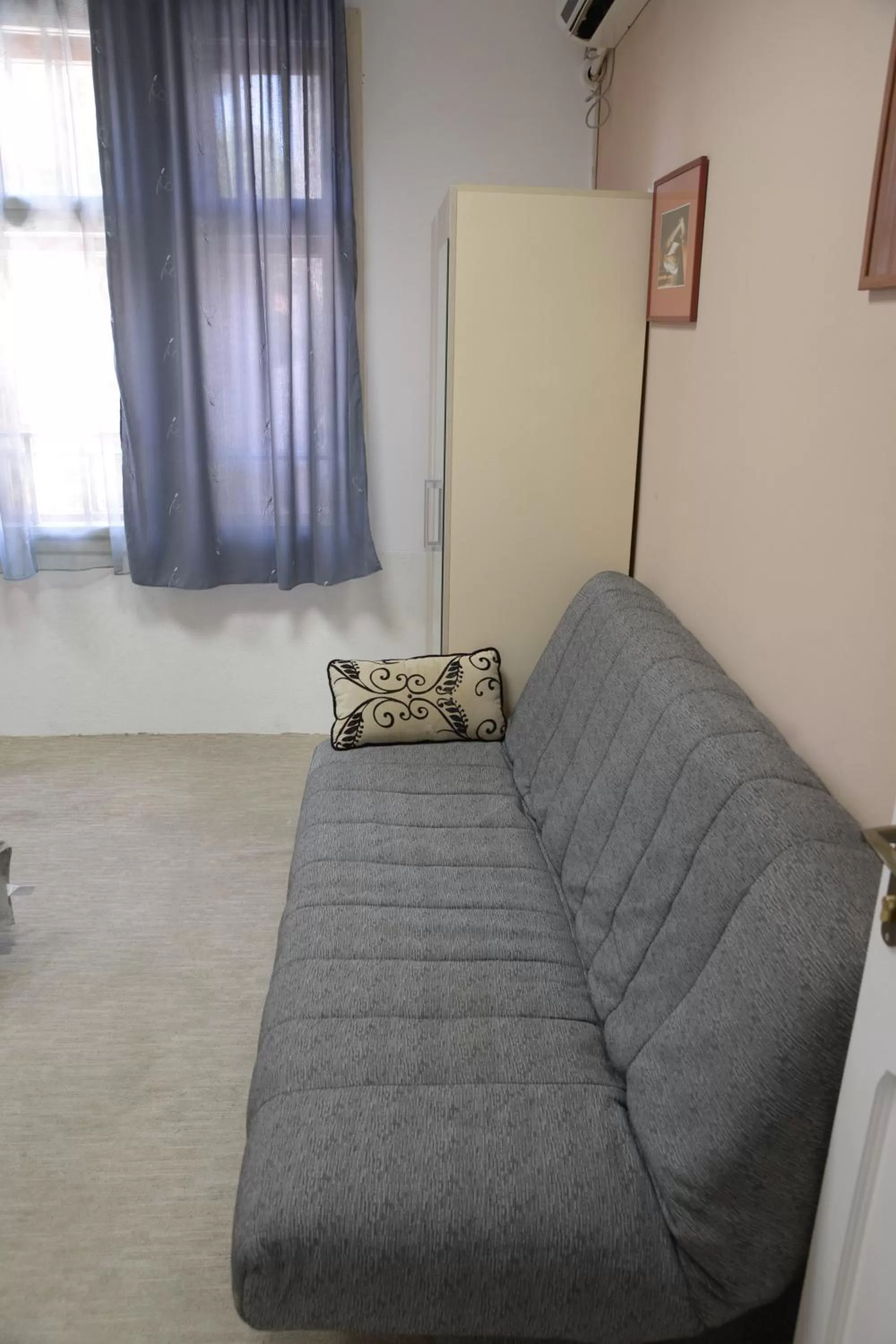 Bed in Guest House GOLDEN COIN