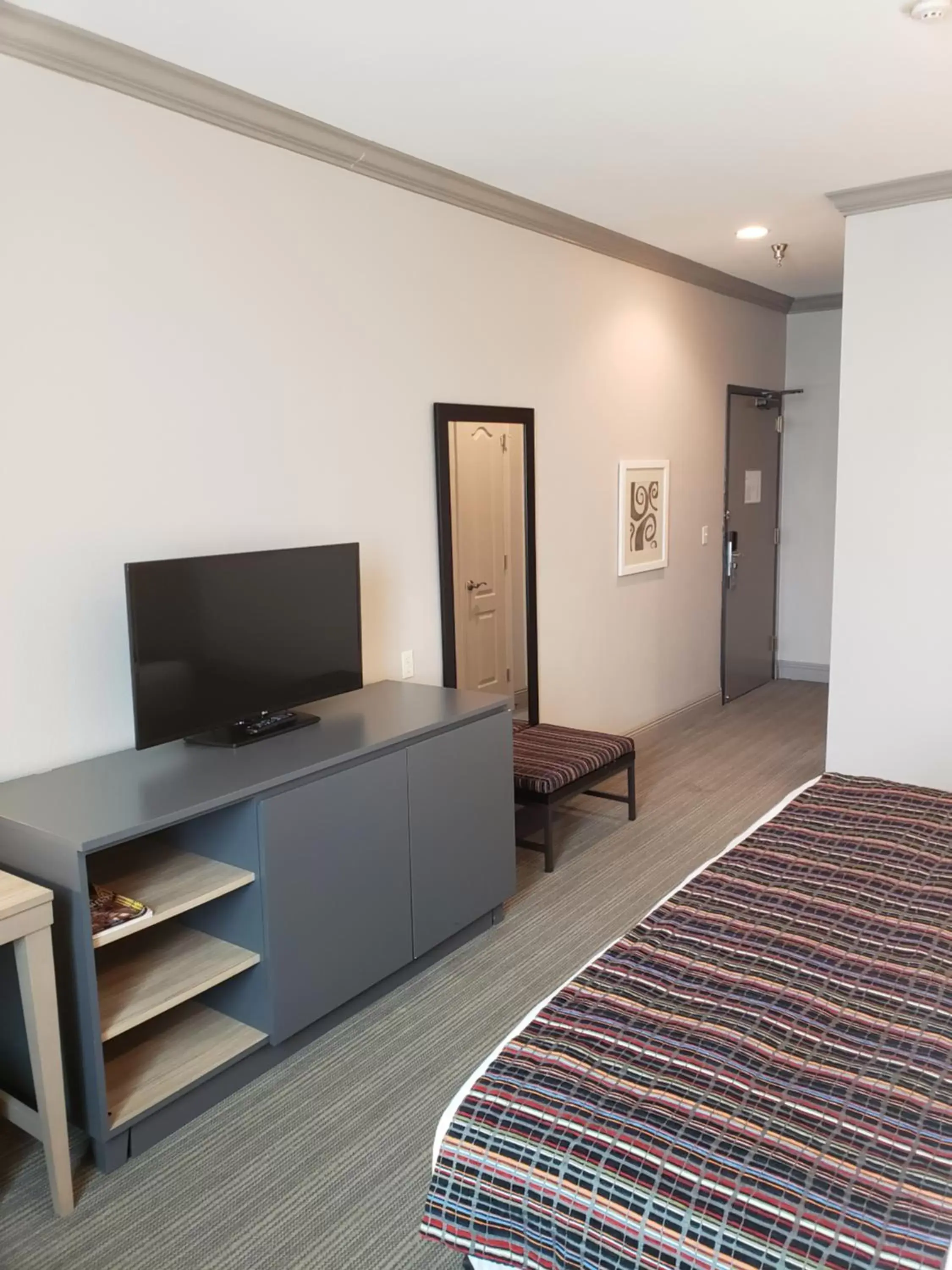 Other, TV/Entertainment Center in Country Inn & Suites by Radisson, Metairie (New Orleans), LA