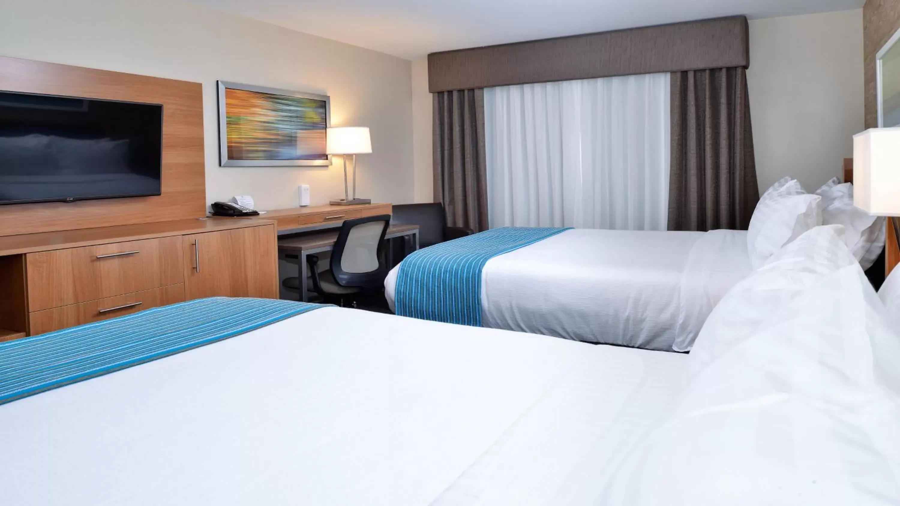 Photo of the whole room, Bed in Holiday Inn Hotel & Suites Edmonton Airport Conference Centre, an IHG Hotel