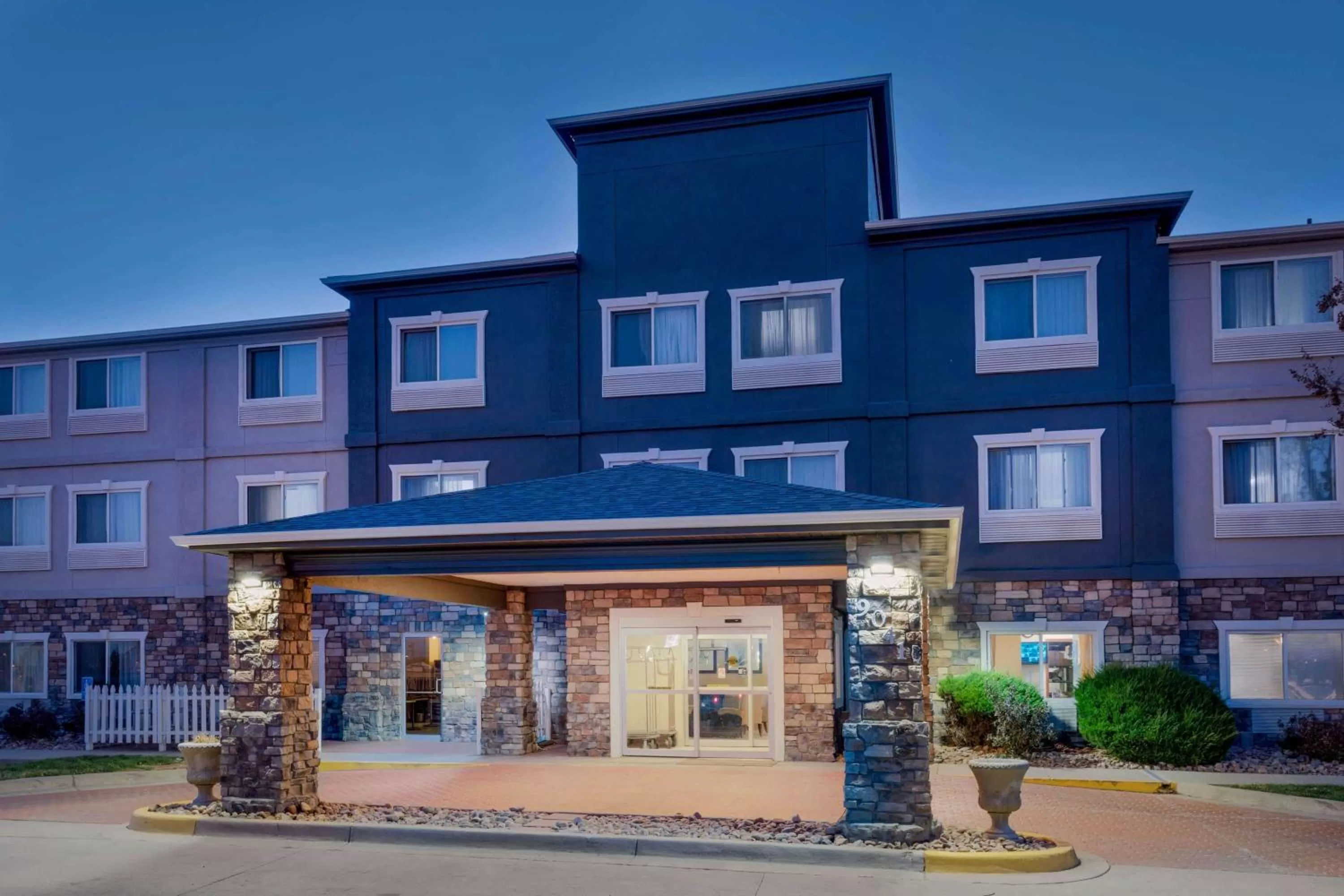 Property building in Baymont by Wyndham Henderson-Northeast Denver