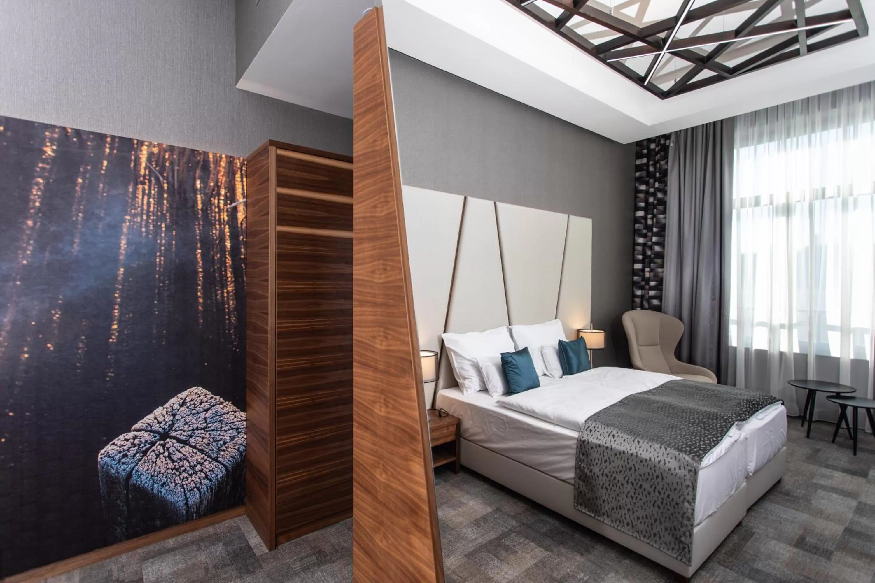 Photo of the whole room, Bed in Artis Boutique Hotel