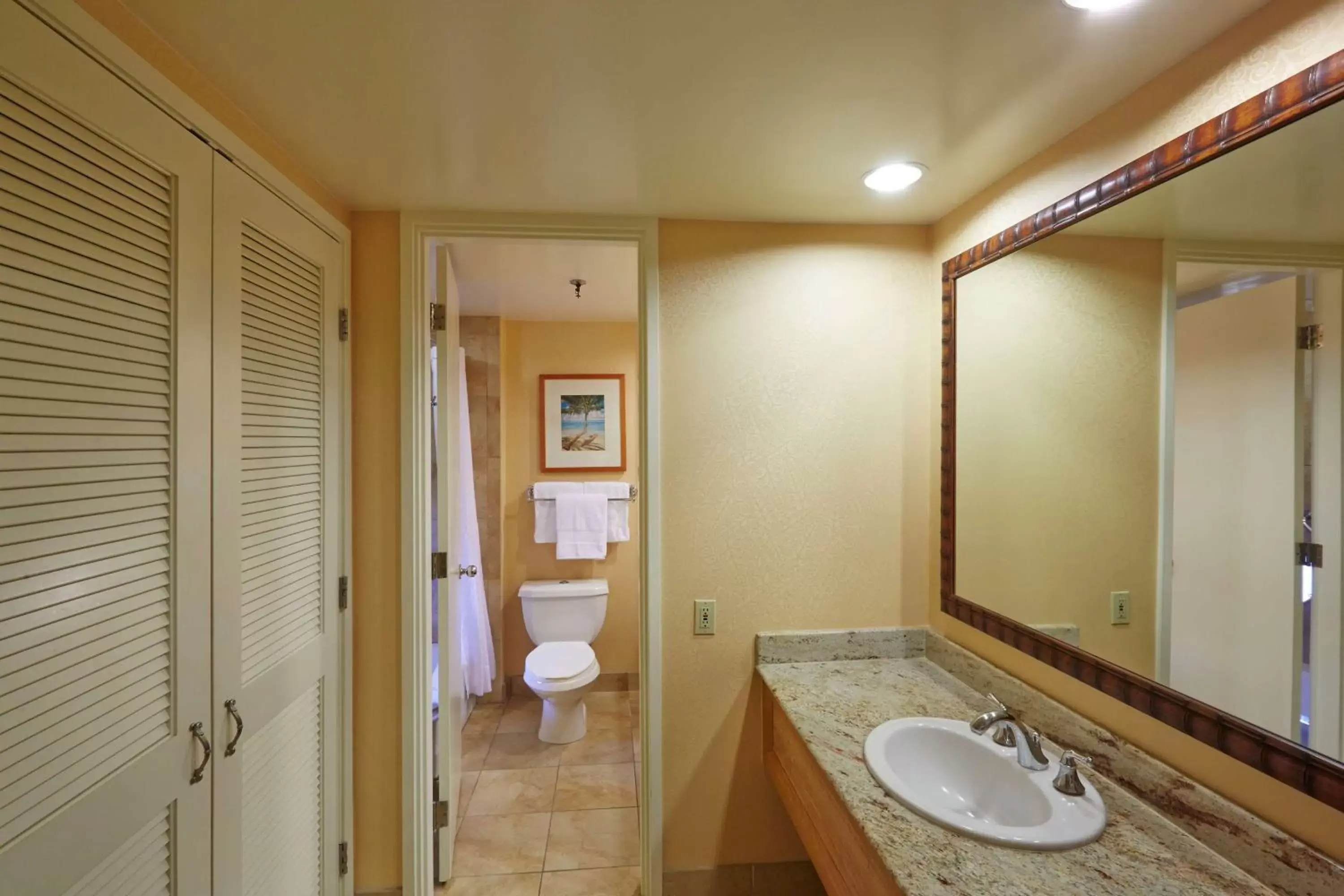 Bathroom in Hilton Hawaiian Village Waikiki Beach Resort