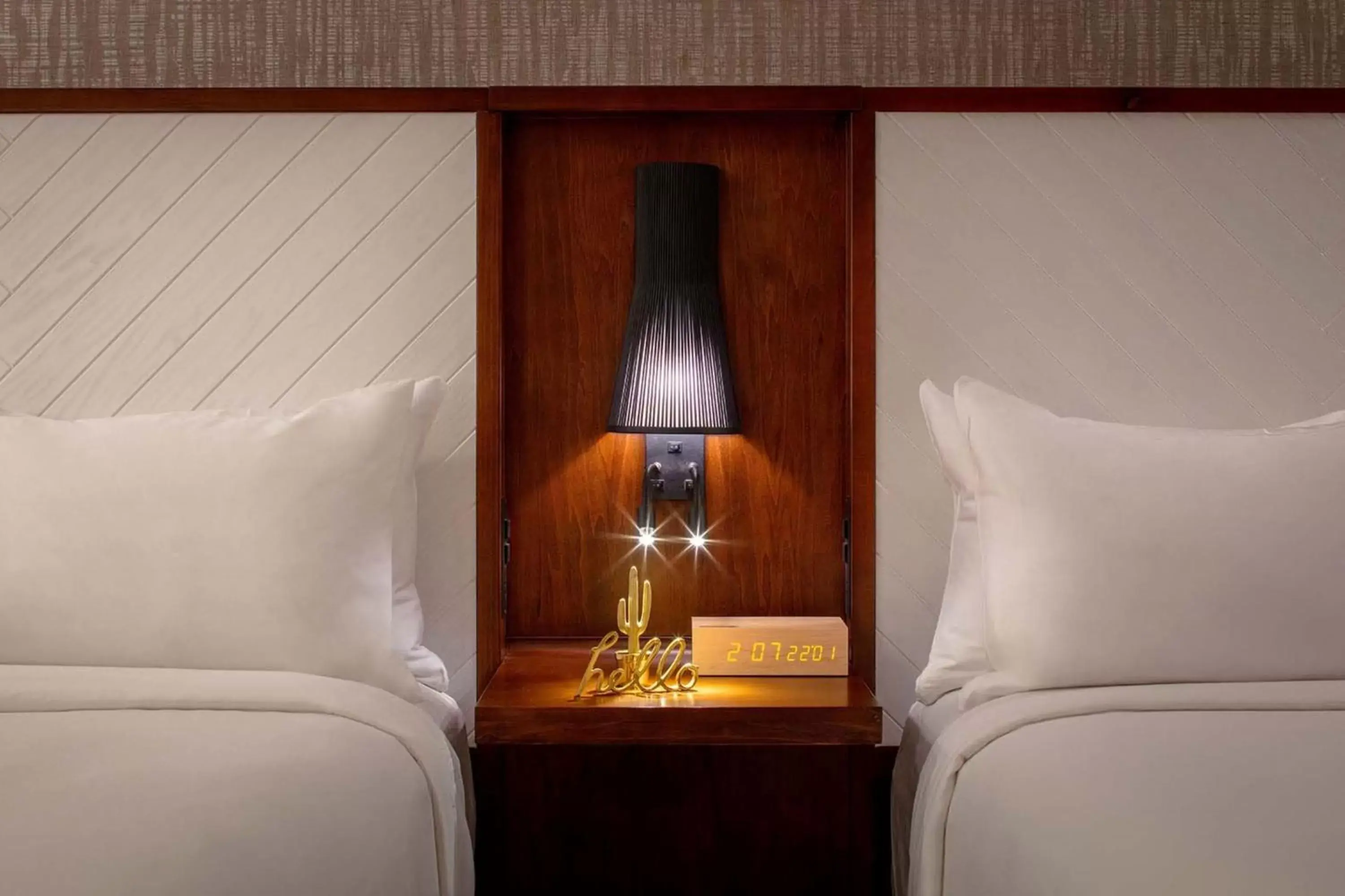 Photo of the whole room, Bed in Hotel Adeline, Scottsdale, a Tribute Portfolio Hotel Photo of the whole room, Bed in Hotel Adeline, Scottsdale, a Tribute Portfolio Hotel