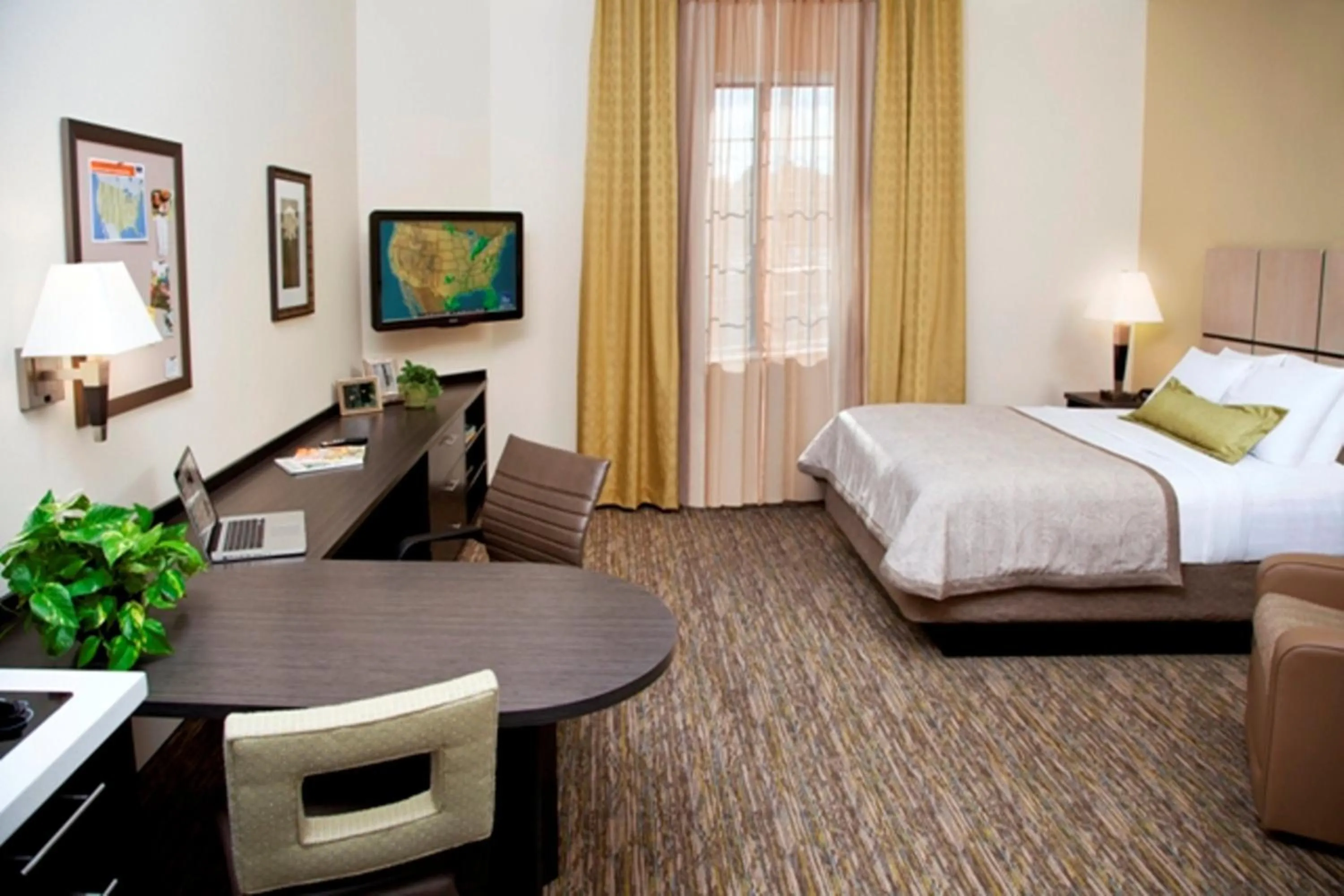 Photo of the whole room, Bed in Candlewood Suites - Austin Airport by IHG