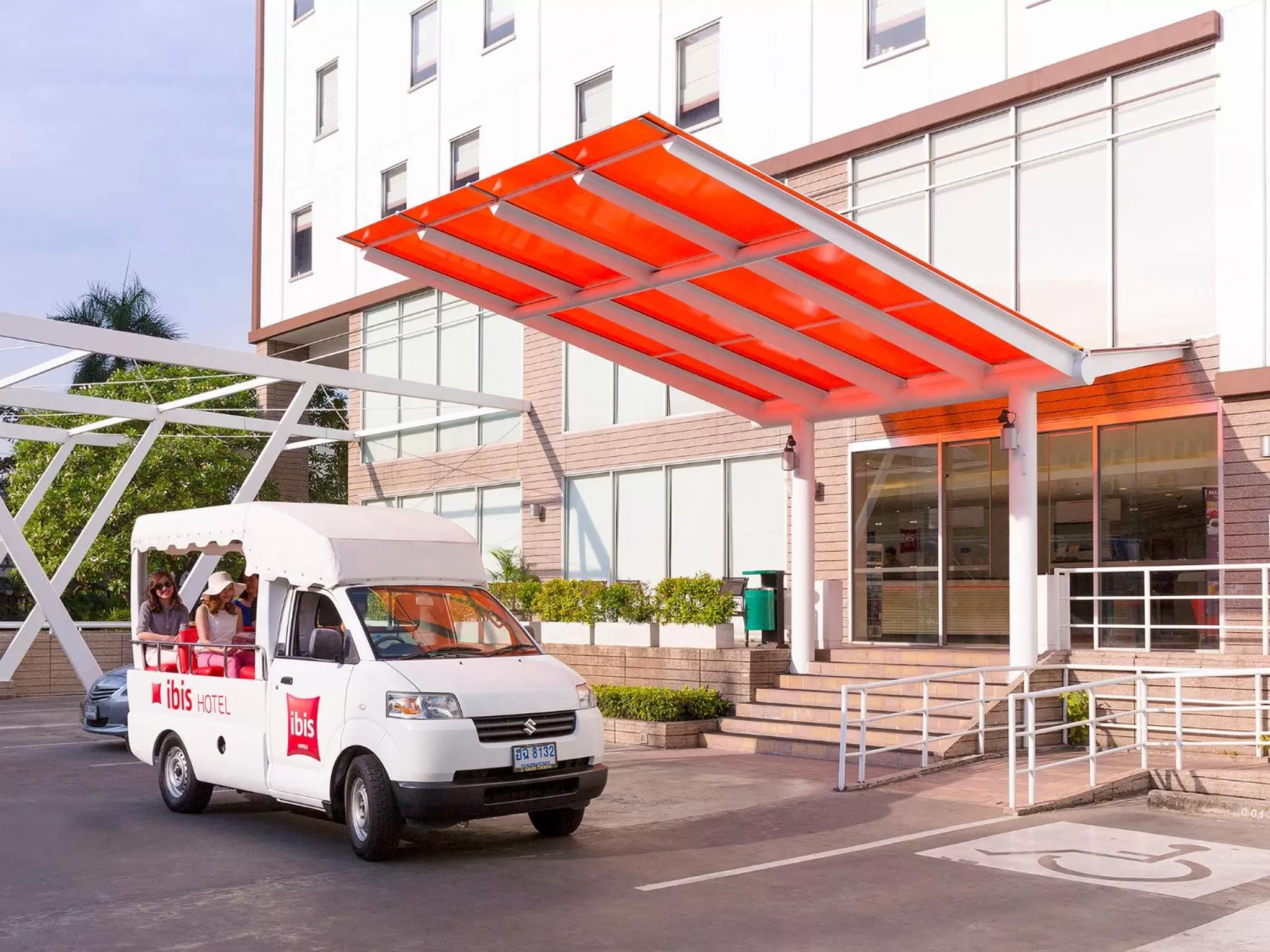 Area and facilities in ibis Bangkok Sathorn