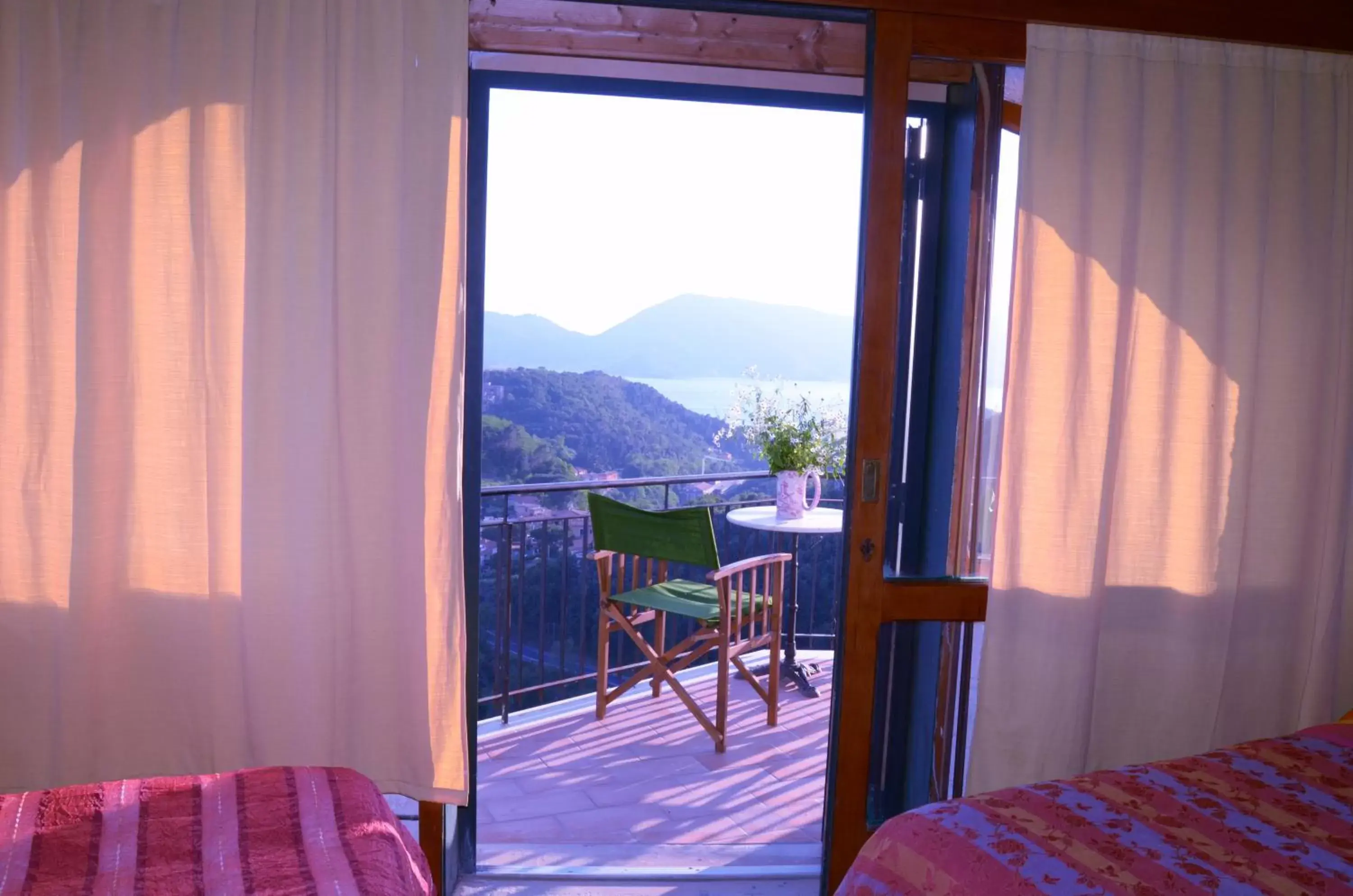 Balcony/Terrace, Mountain View in LA CASTELLANA Una Finestra sul Mare- Air Conditioned