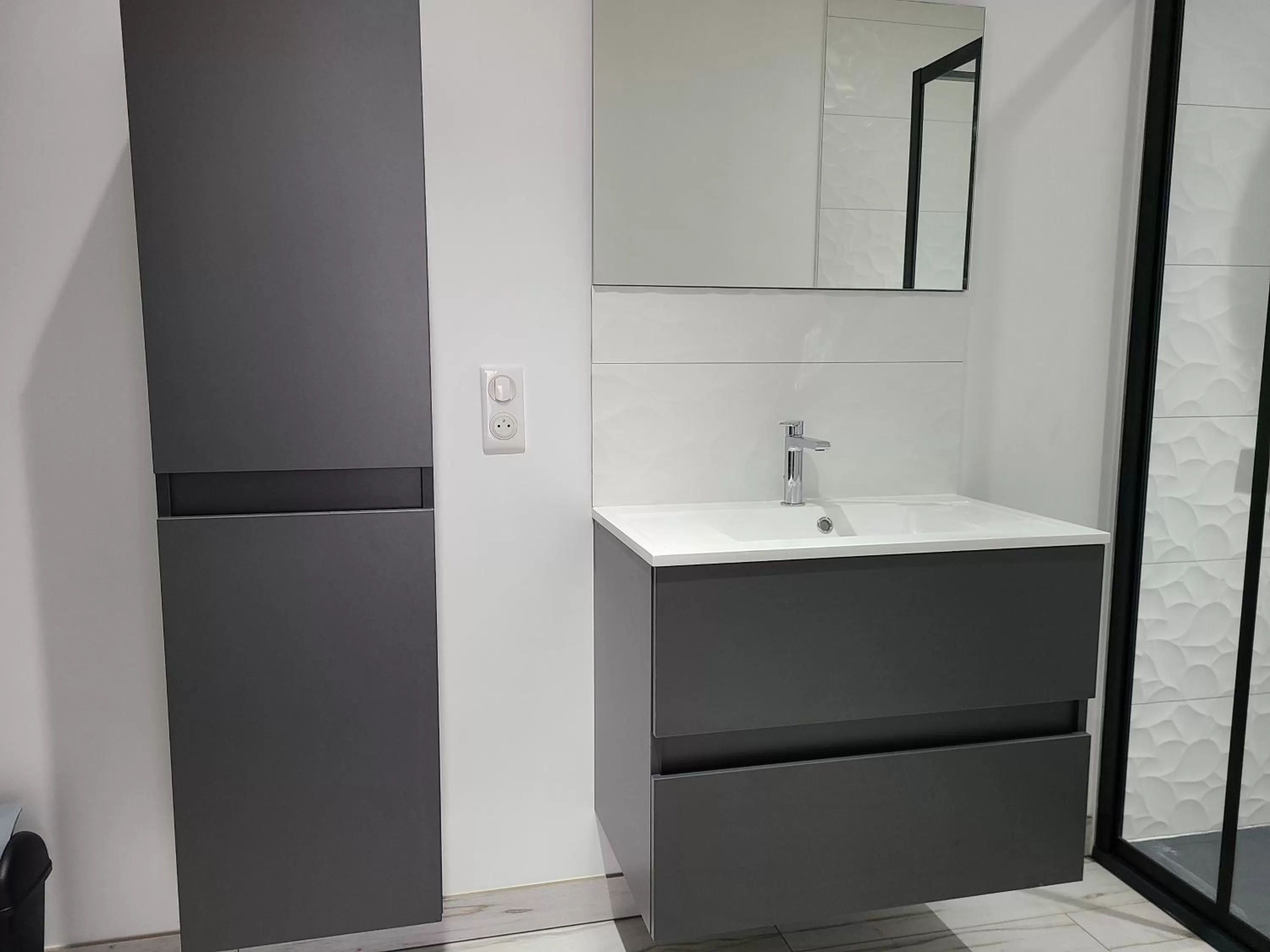 Bathroom in L'escale Romanesque