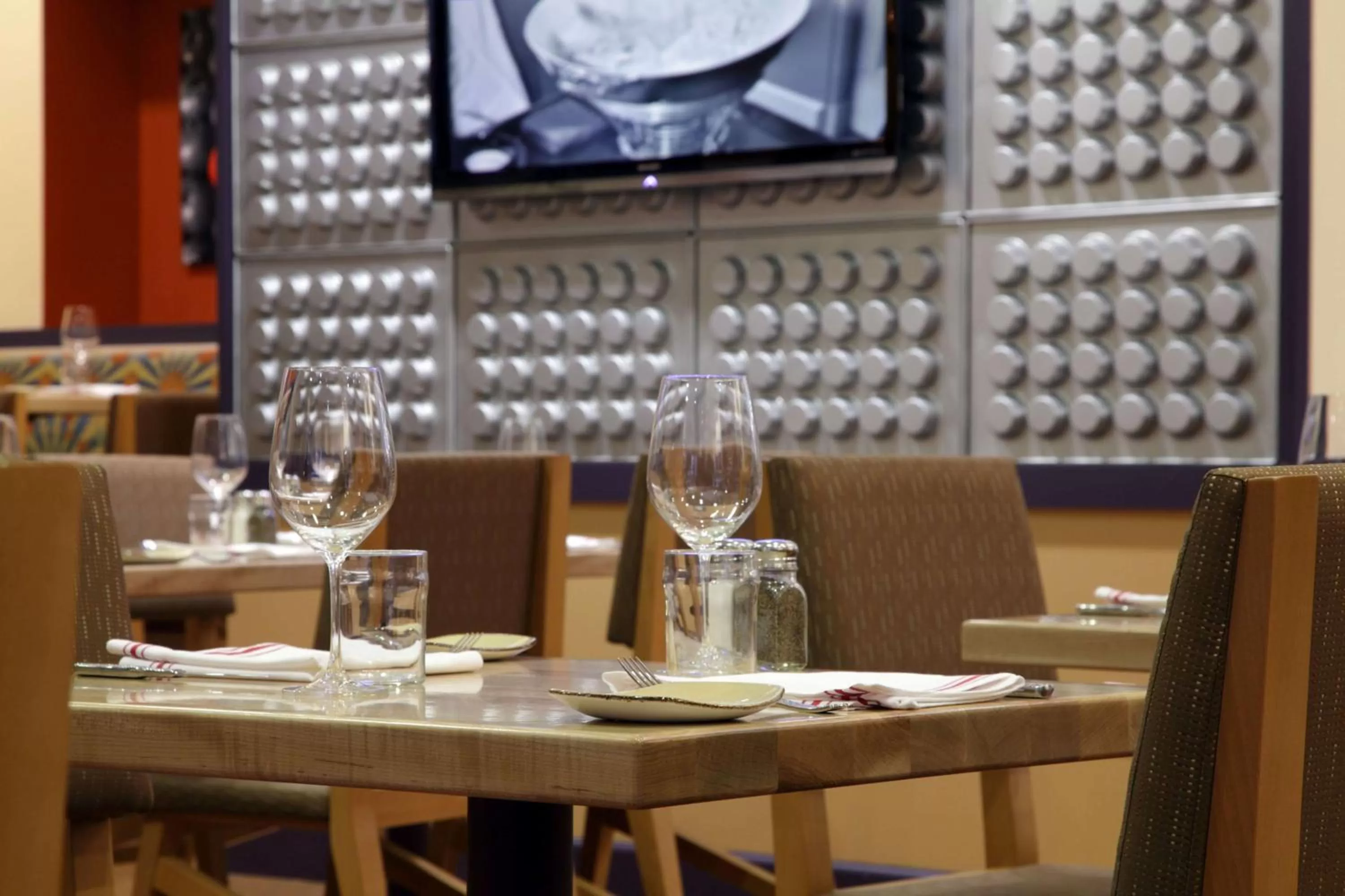 Restaurant/places to eat in The Verve Boston Natick, Tapestry Collection by Hilton