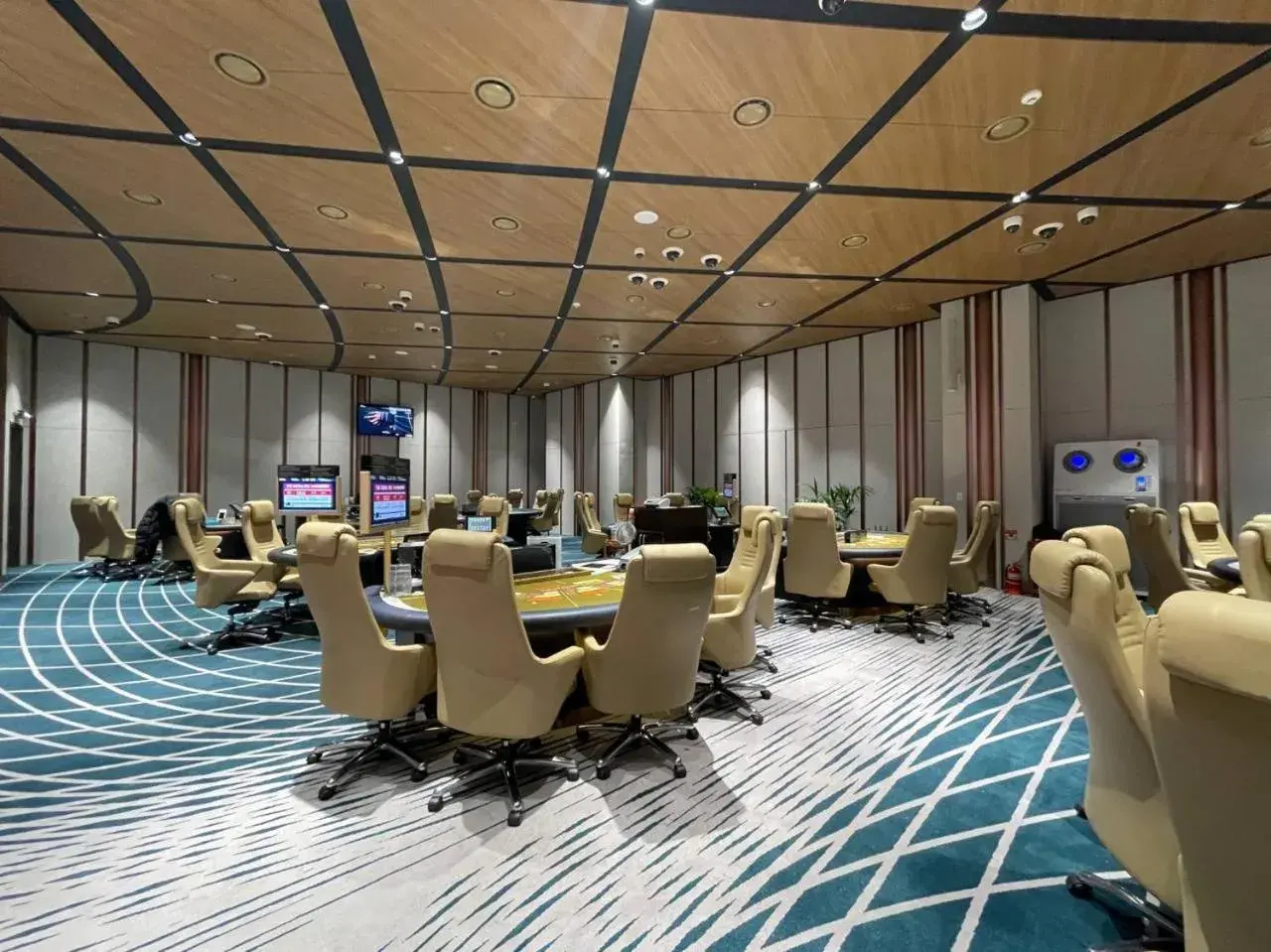 Casino in Novotel Suites Ambassador Seoul Yongsan