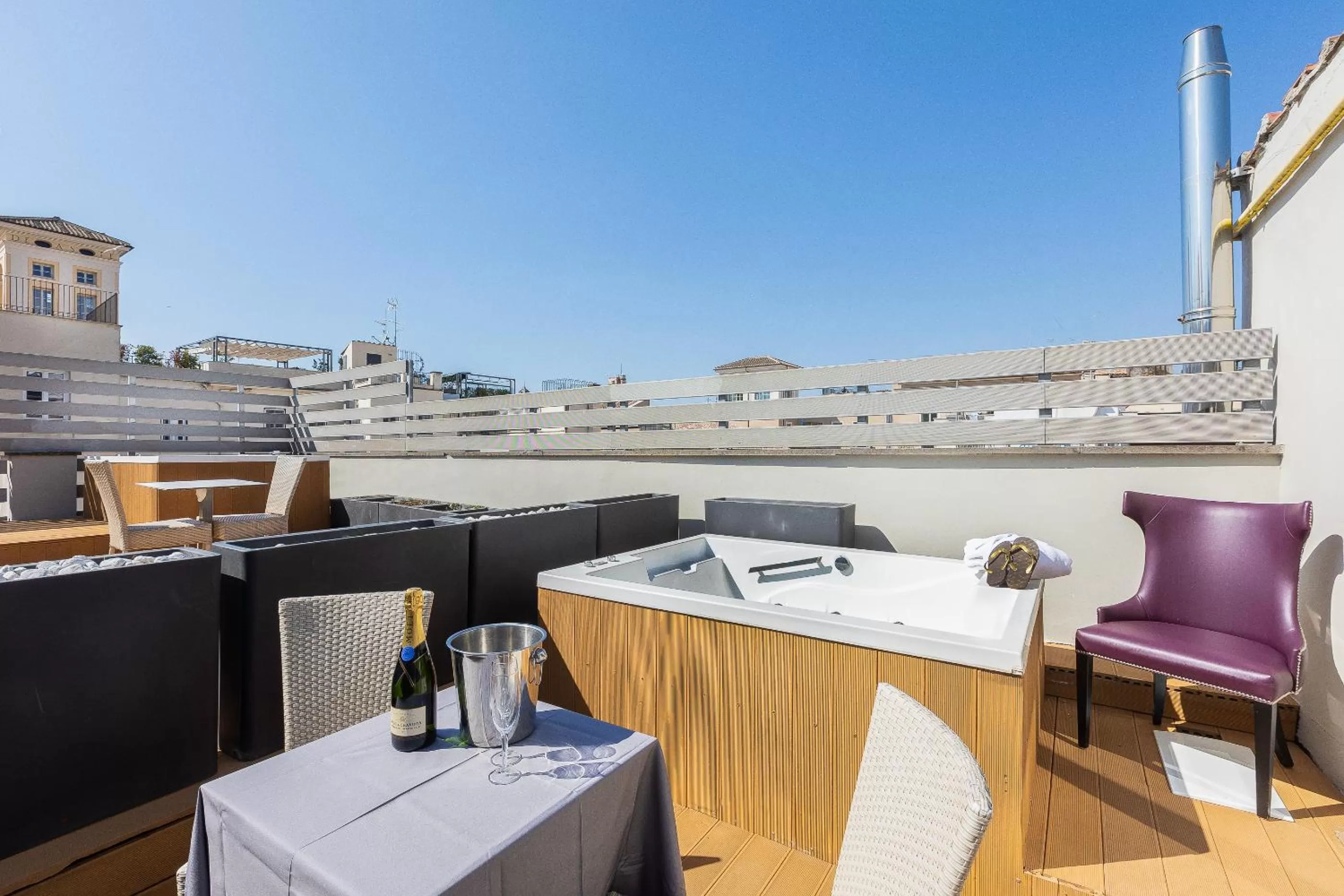 Hot Tub in Hotel Castellino Roma