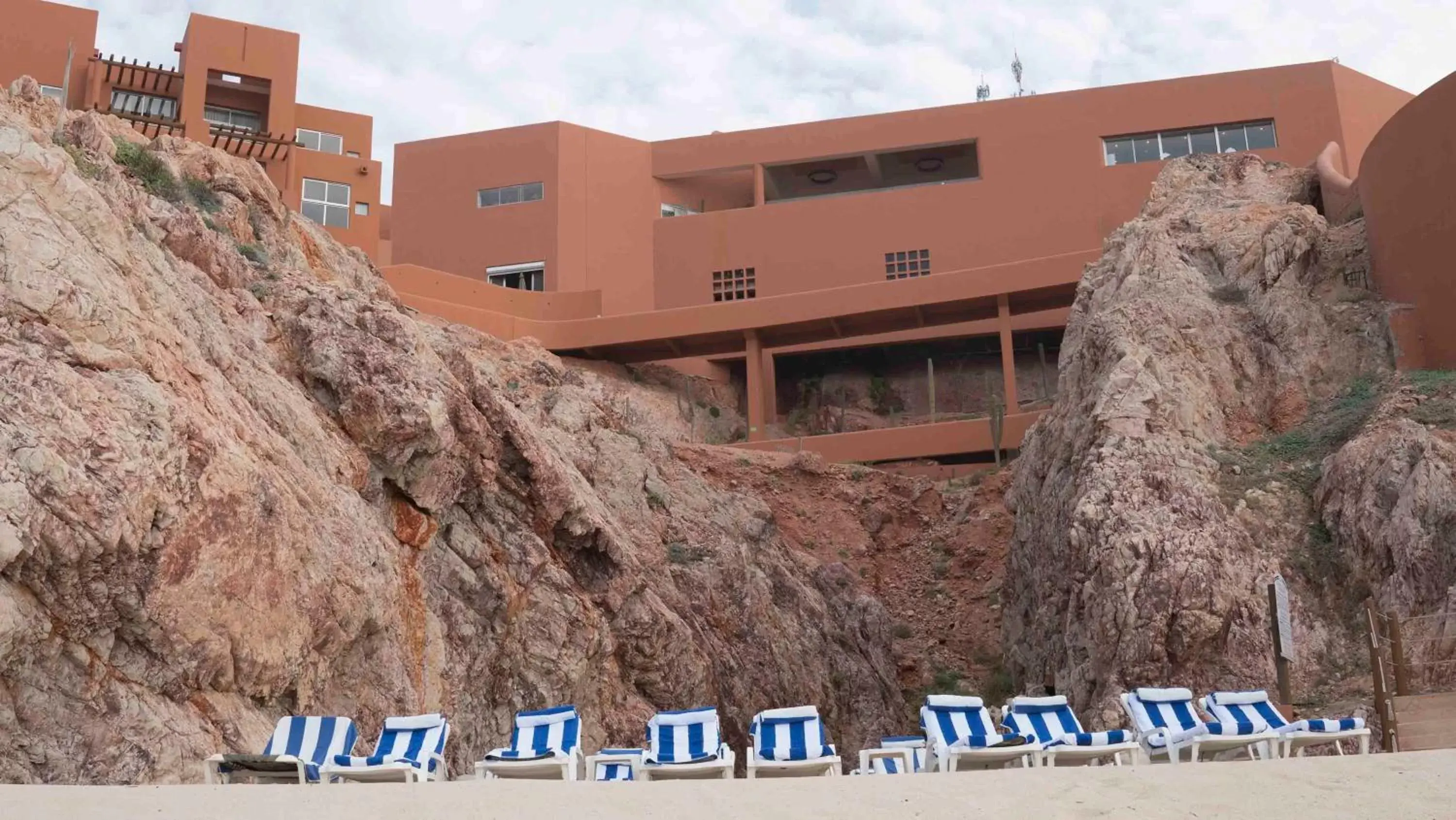 Property Building in Club Regina Los Cabos