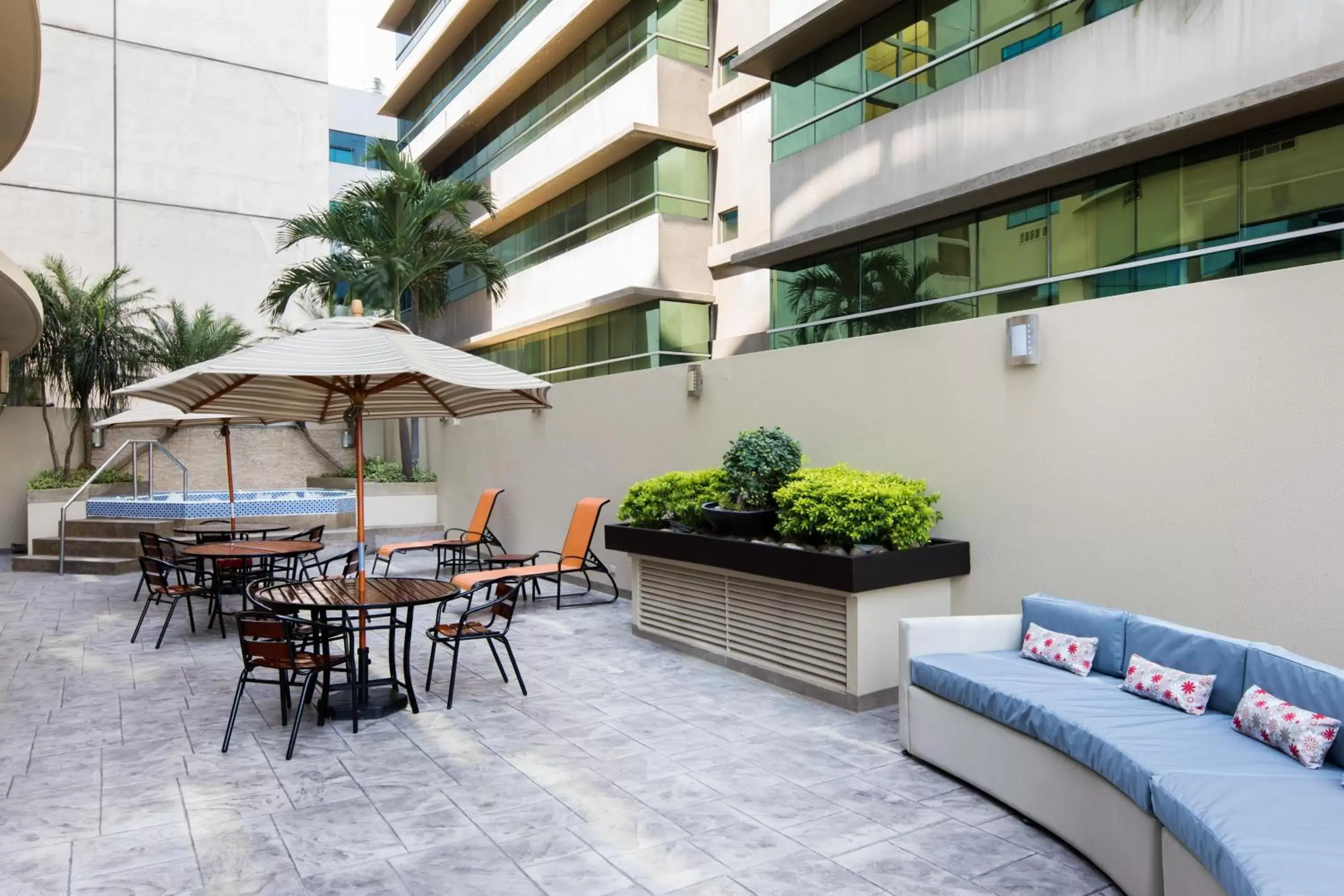 Balcony/Terrace in Wyndham Garden Guayaquil