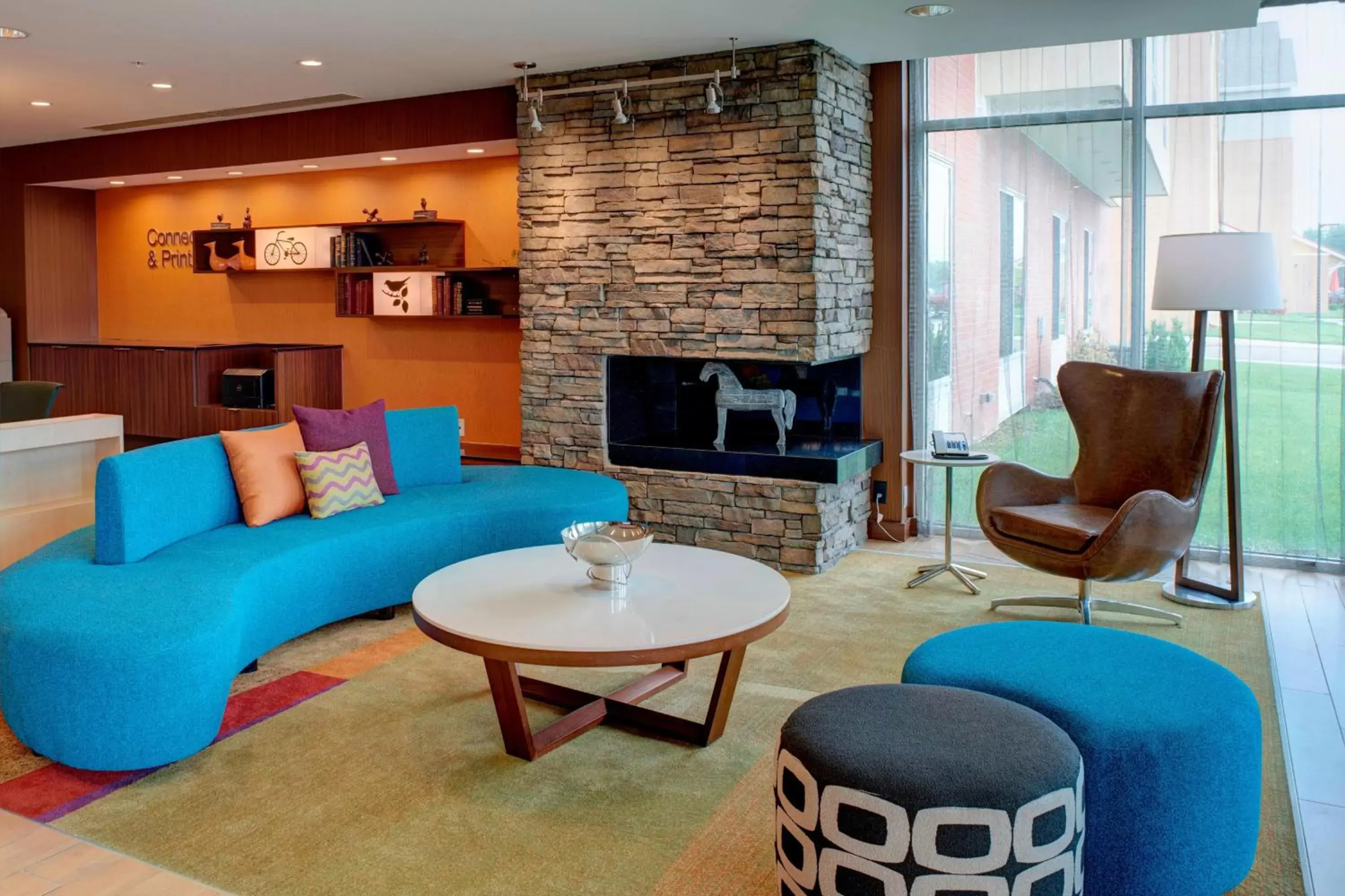 Lobby or reception, Seating Area in Fairfield Inn & Suites by Marriott Detroit Troy