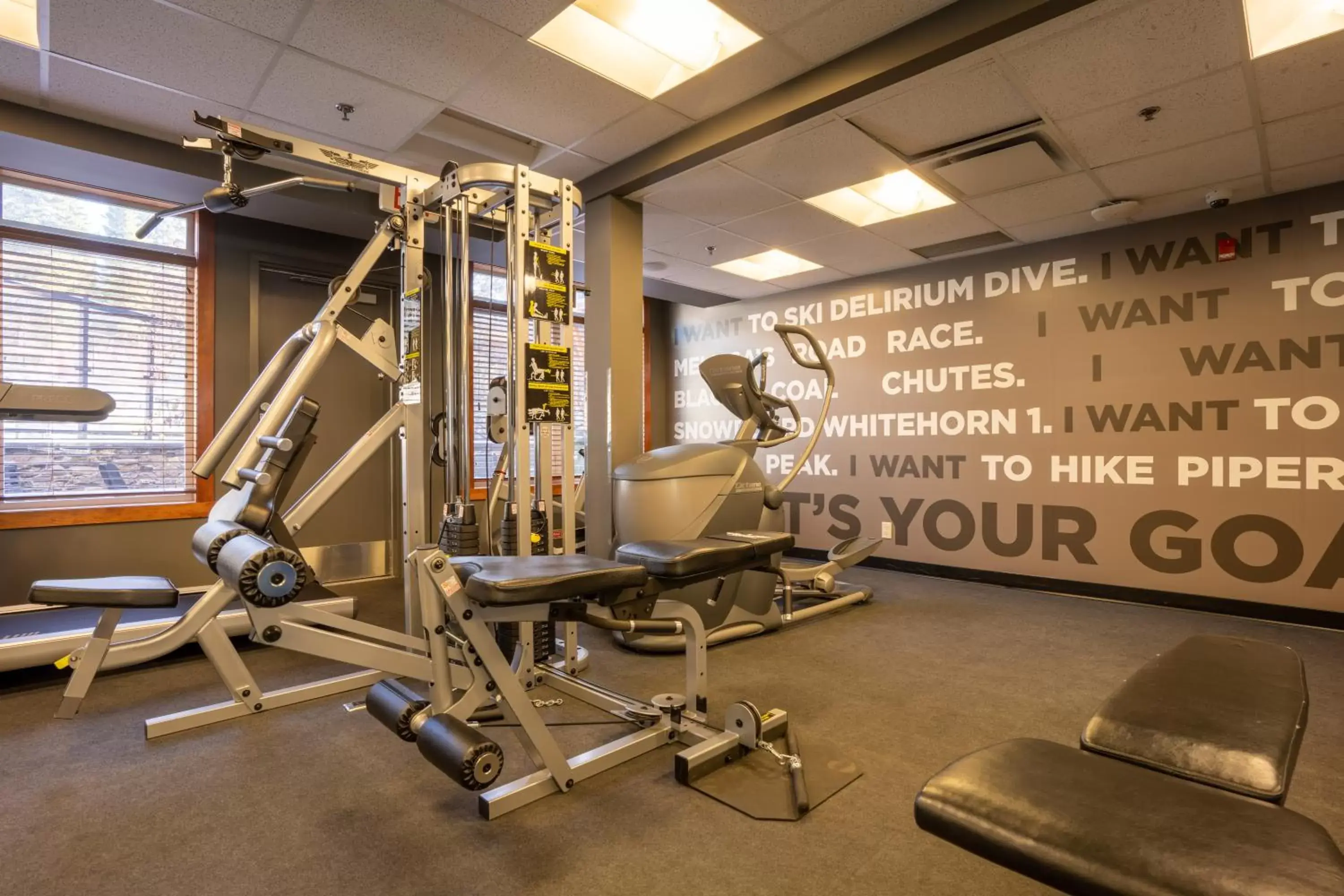 Fitness centre/facilities in Blackstone Mountain Lodge by CLIQUE