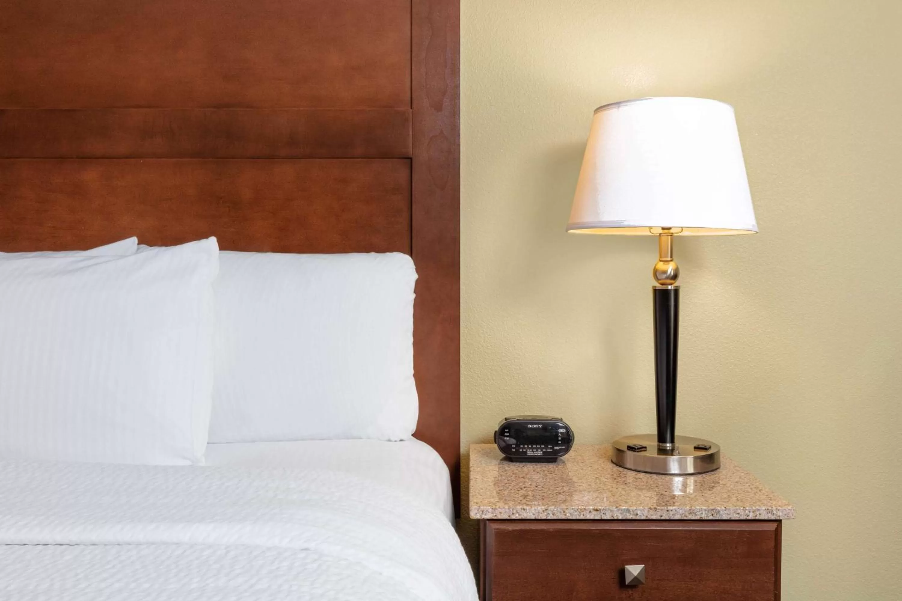 Photo of the whole room, Bed in La Quinta by Wyndham Las Vegas Airport South