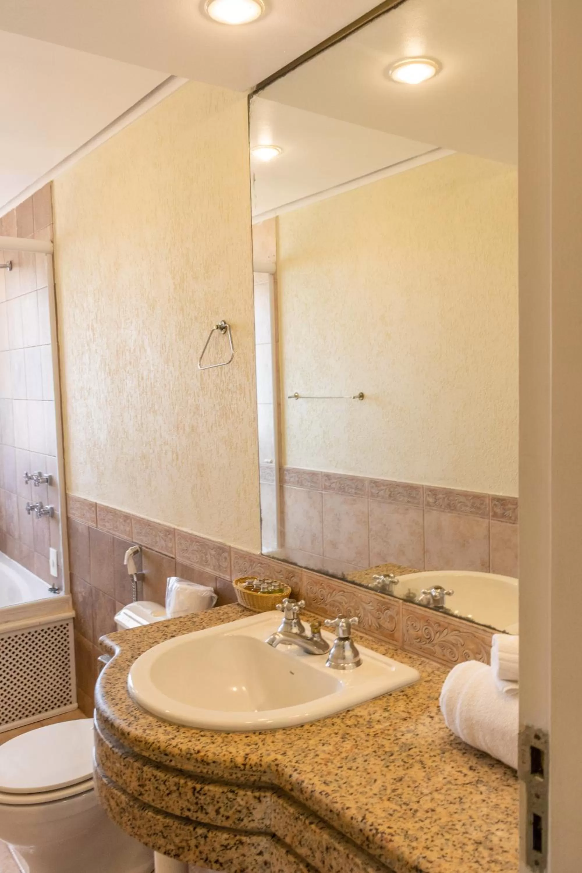 Bathroom in Bahiamarela Boutique Hotel & SPA