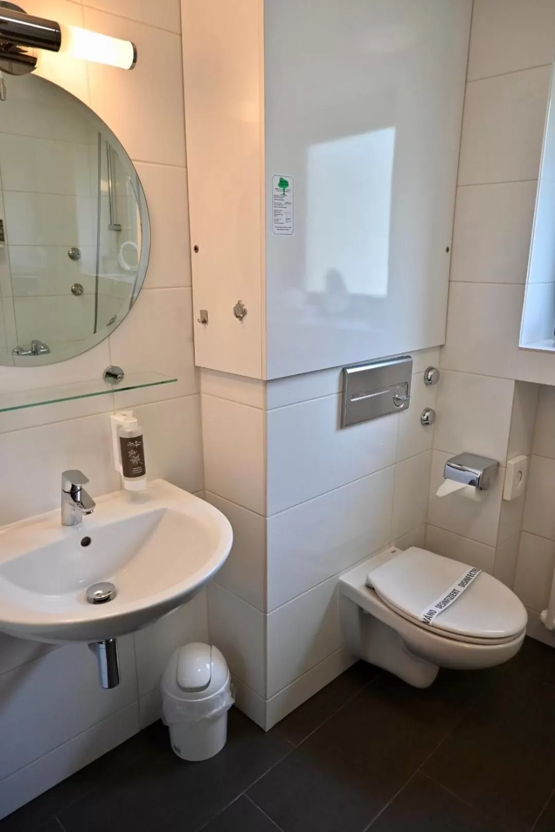 Bathroom in Hotel Am Rupertuspark