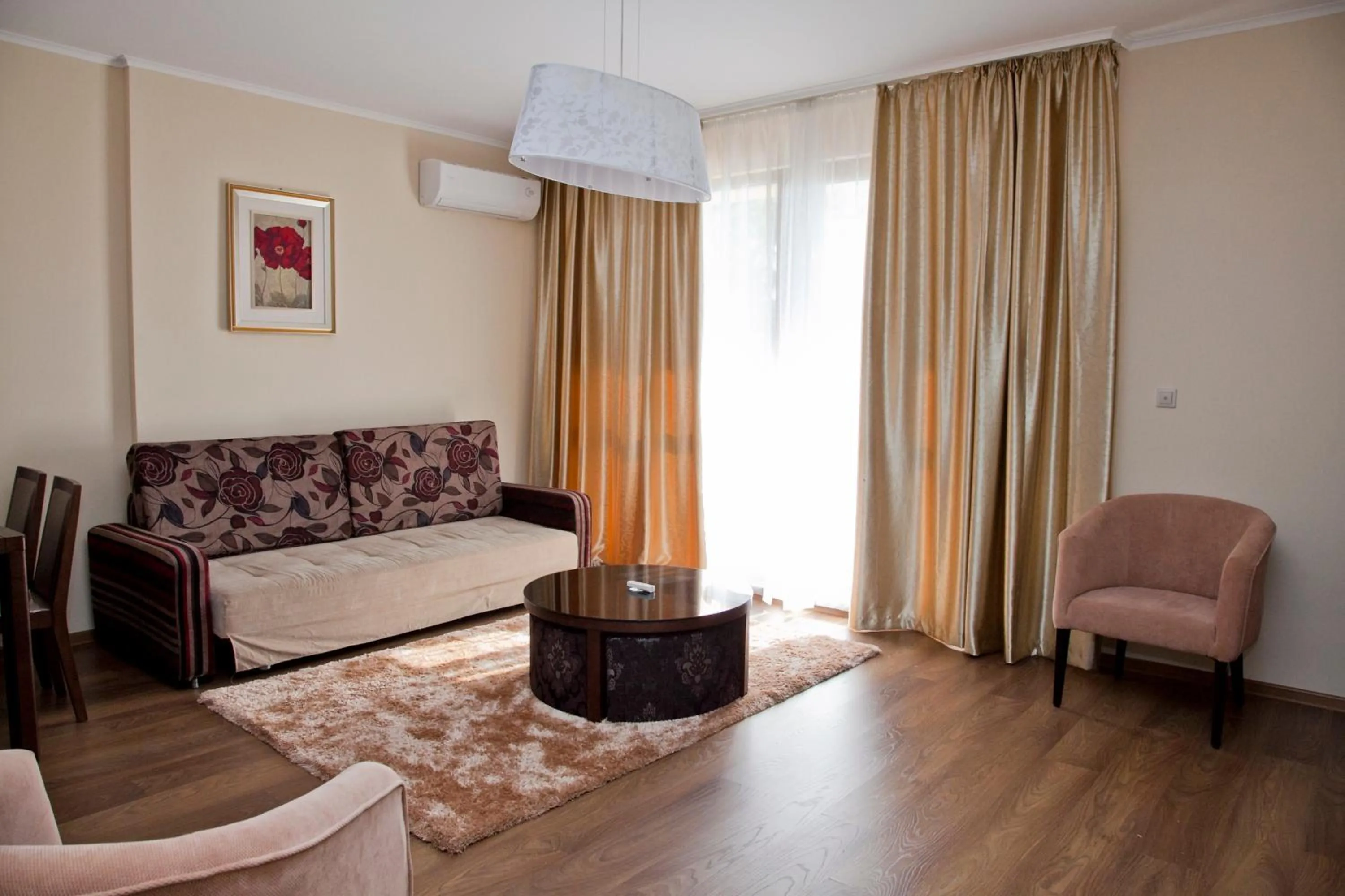 One-Bedroom Apartment with Balcony (2 Adults) in Apart Hotel Golden Line