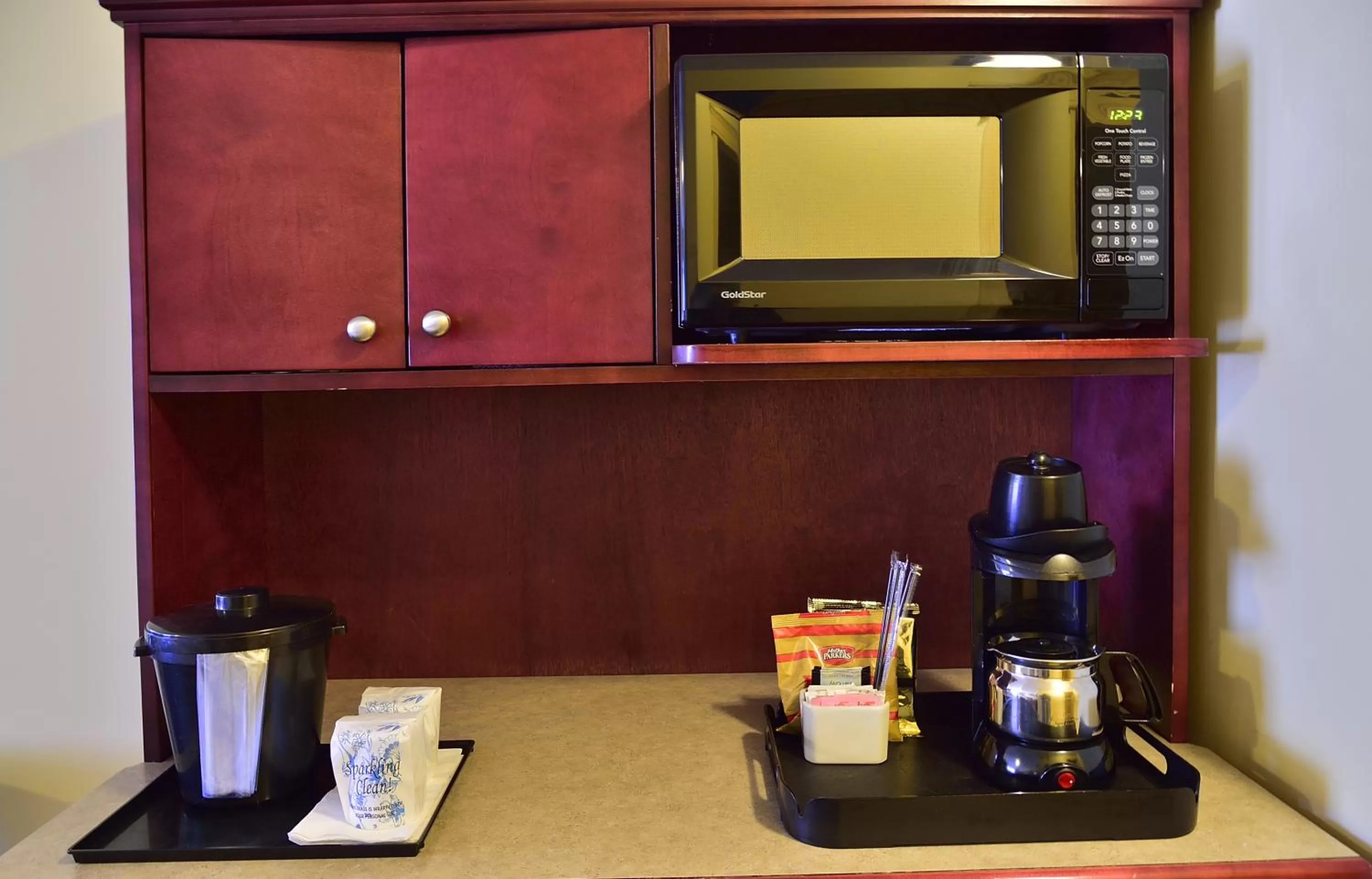 Standard Queen Room - Non-Smoking in Quality Inn & Suites Hinton