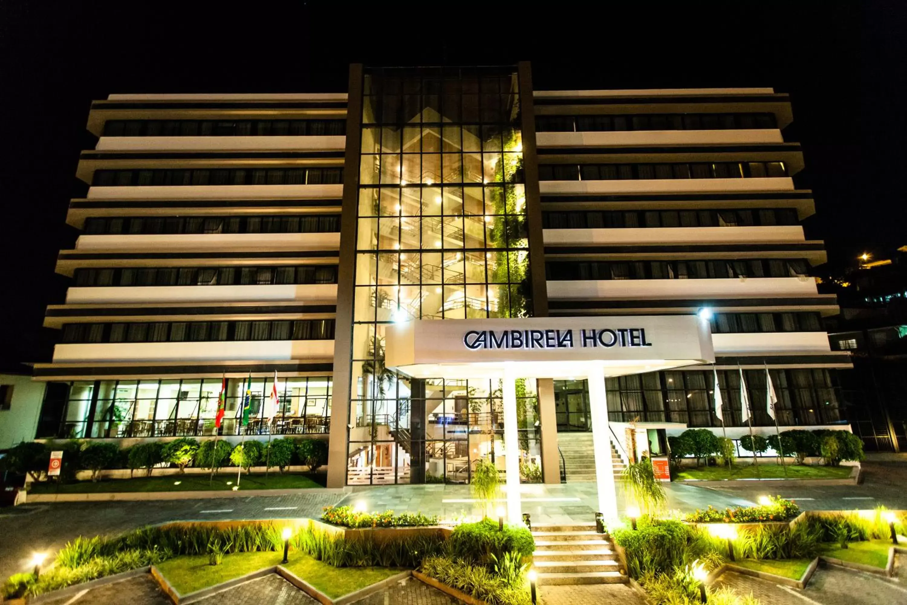 Property building in Cambirela Hotel Property building in Cambirela Hotel