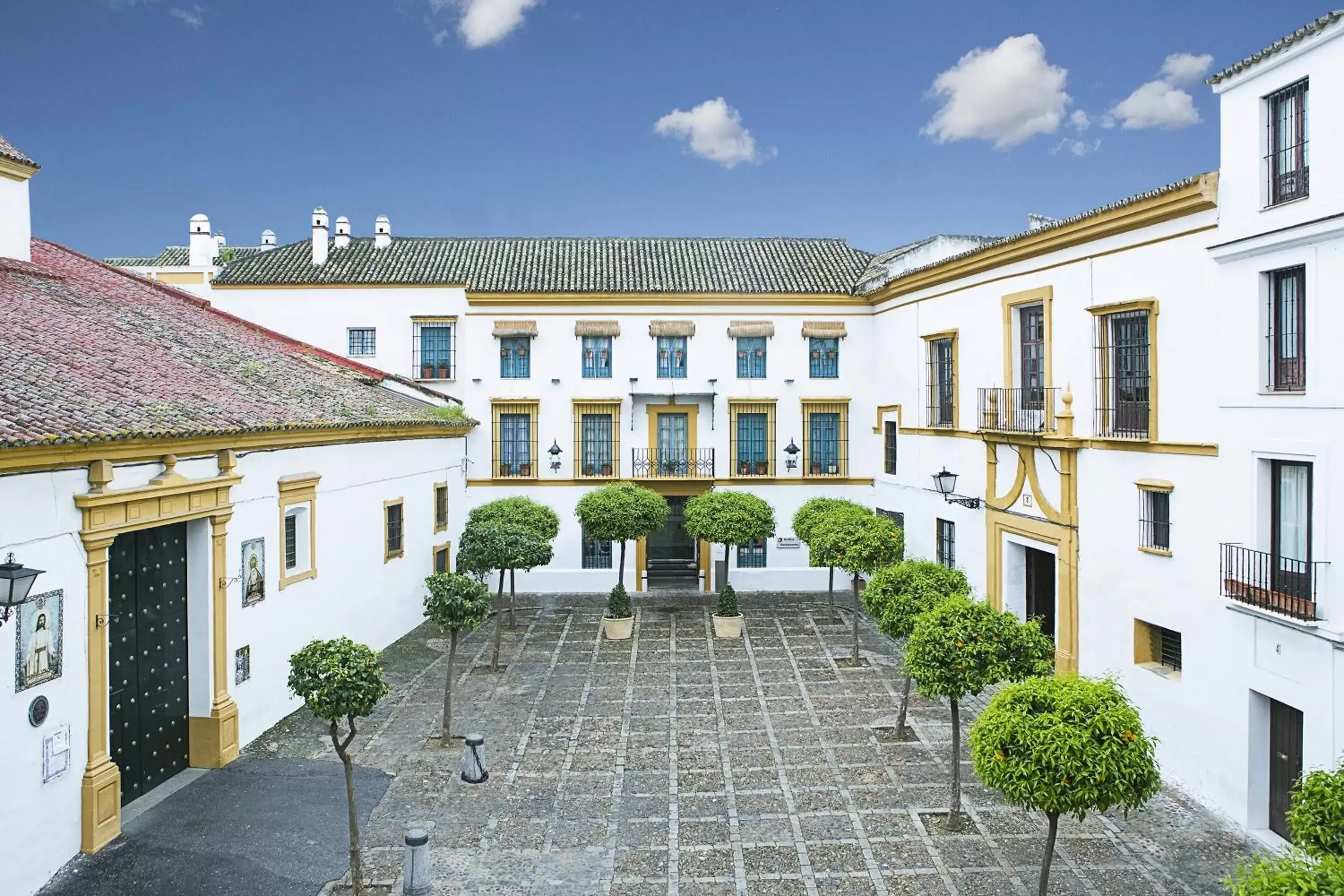 Facade/entrance, Property Building in Hospes Las Casas Del Rey De Baeza