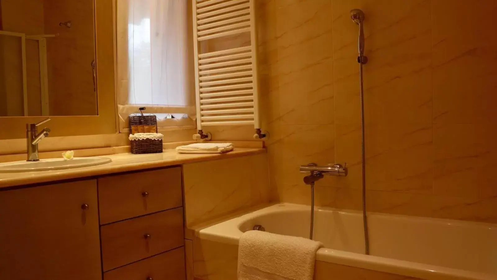 Large Double Room - single occupancy in A Casa di Grace Large Double Room - single occupancy in A Casa di Grace