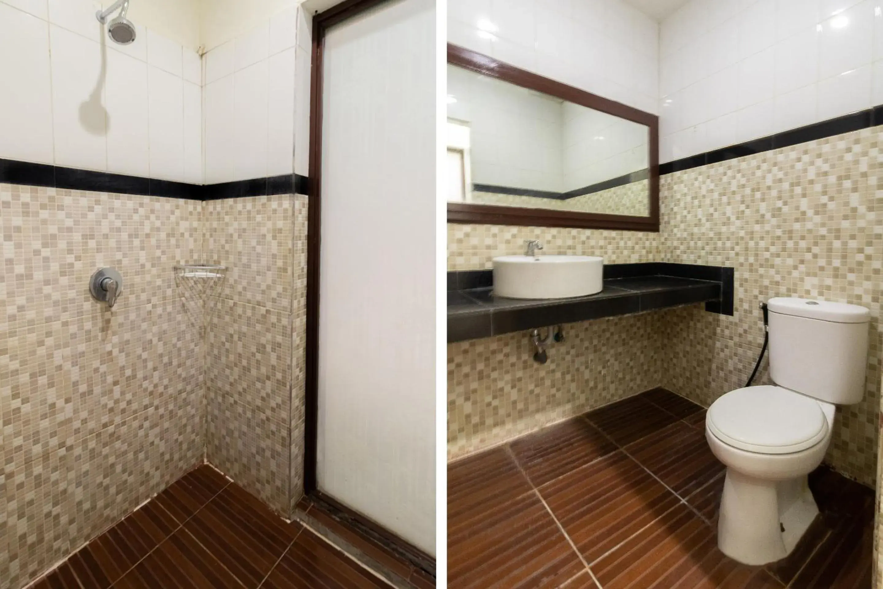 Bathroom in SUPER OYO Flagship 2688 Guntur Hotel