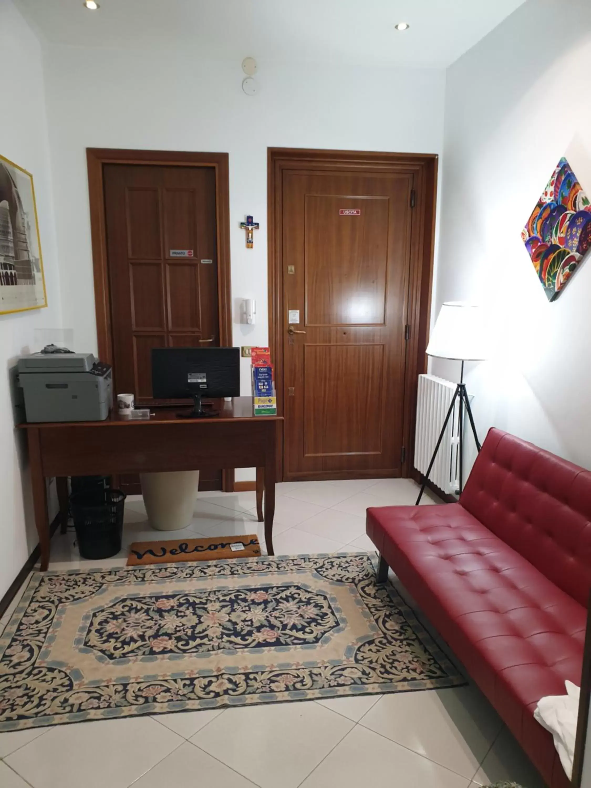 Lobby or reception, TV/Entertainment Center in Alba central City