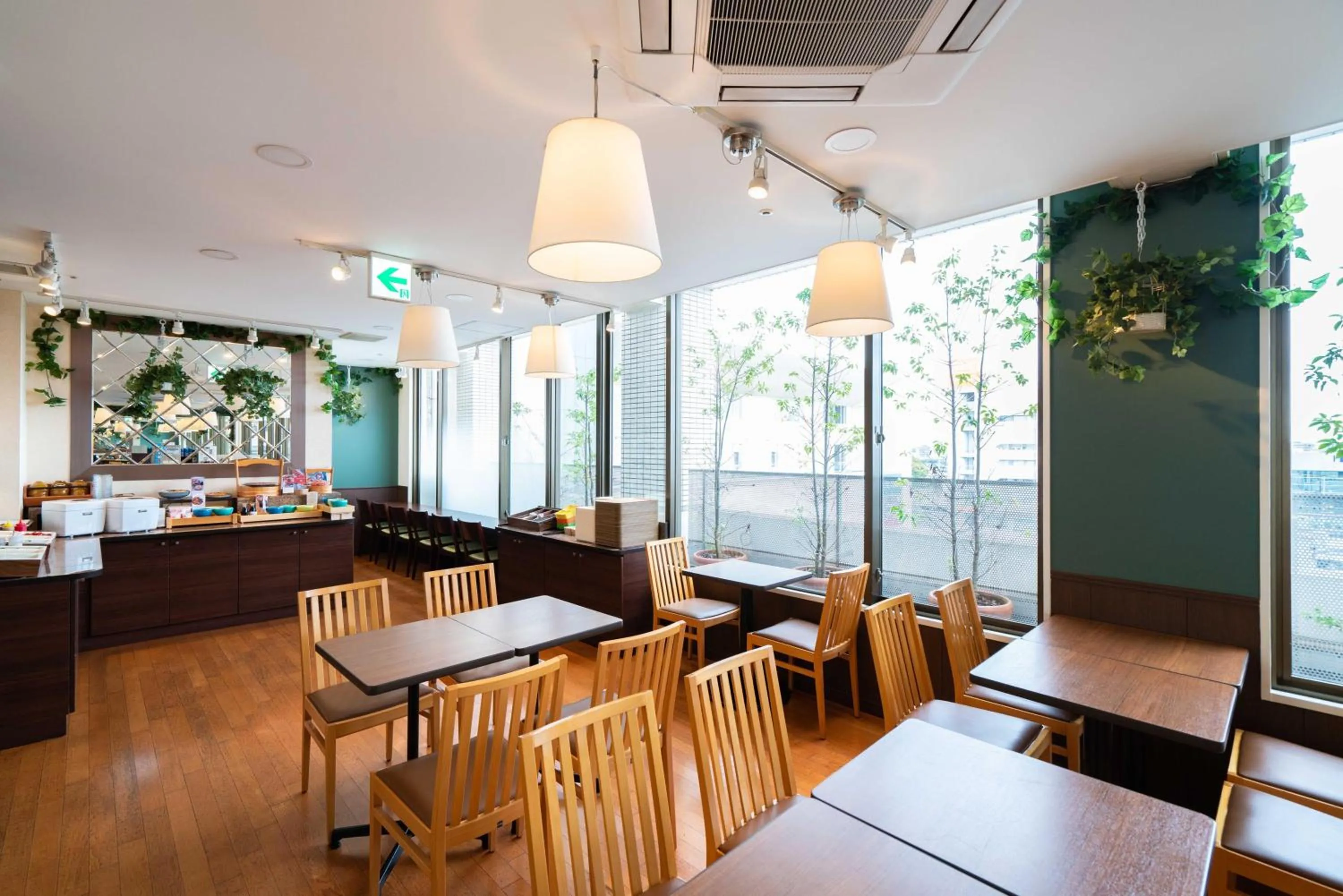 Restaurant/places to eat in Vessel Inn Yachiyo Katsudai Station