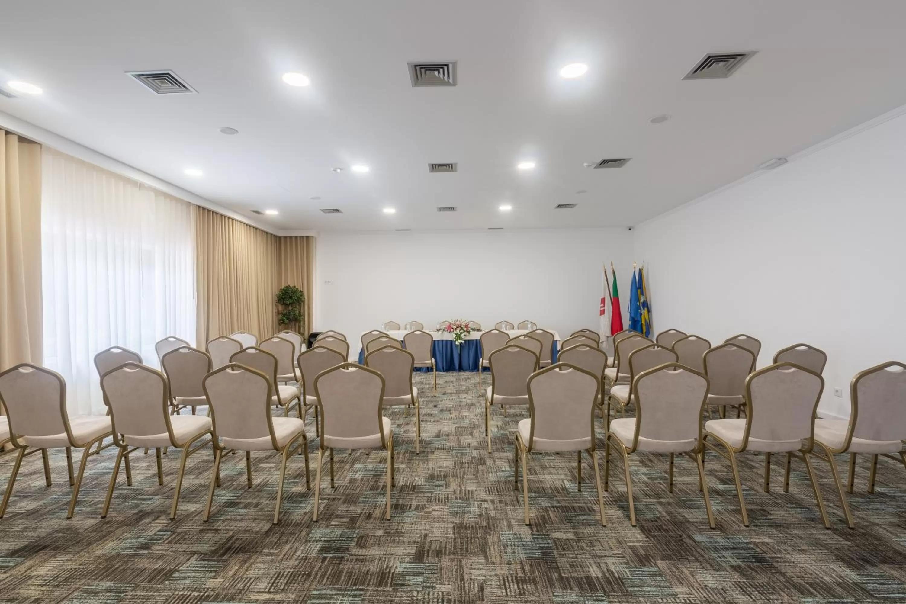 Business facilities in Luna Hotel Turismo