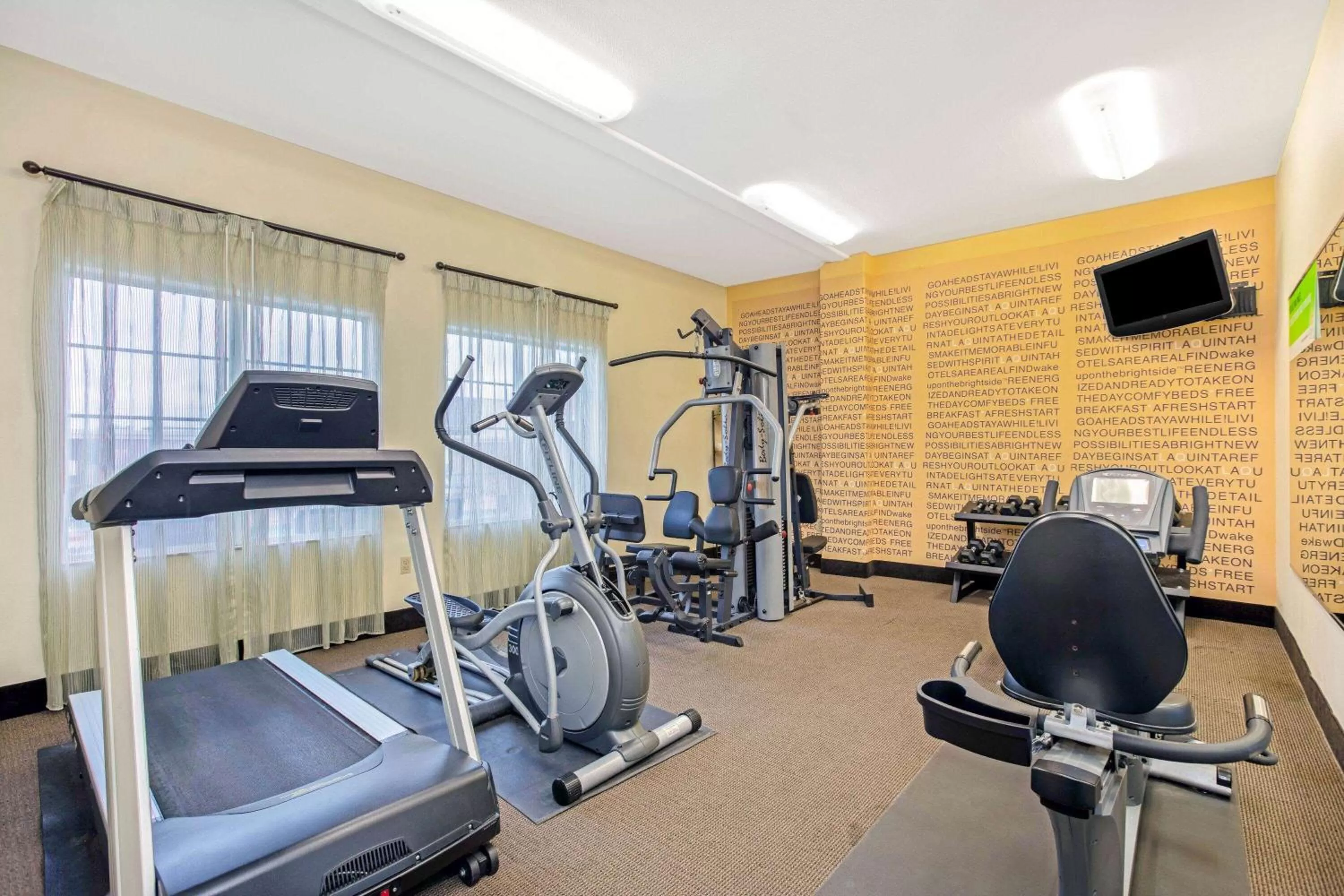 Fitness centre/facilities in La Quinta by Wyndham Corpus Christi Airport