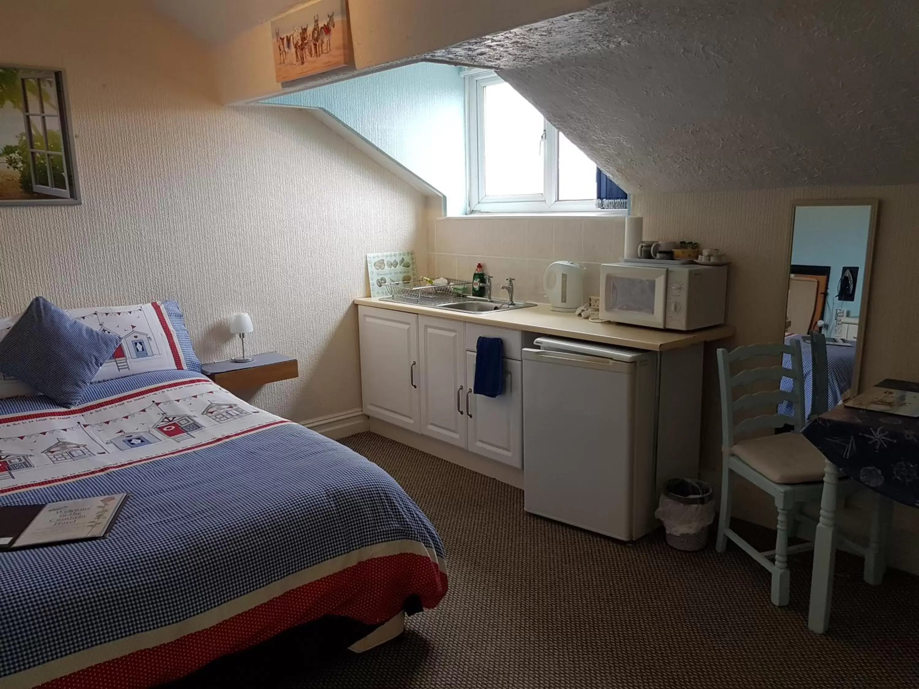 Kitchen or kitchenette, Kitchen/Kitchenette in Cumbria Guest House