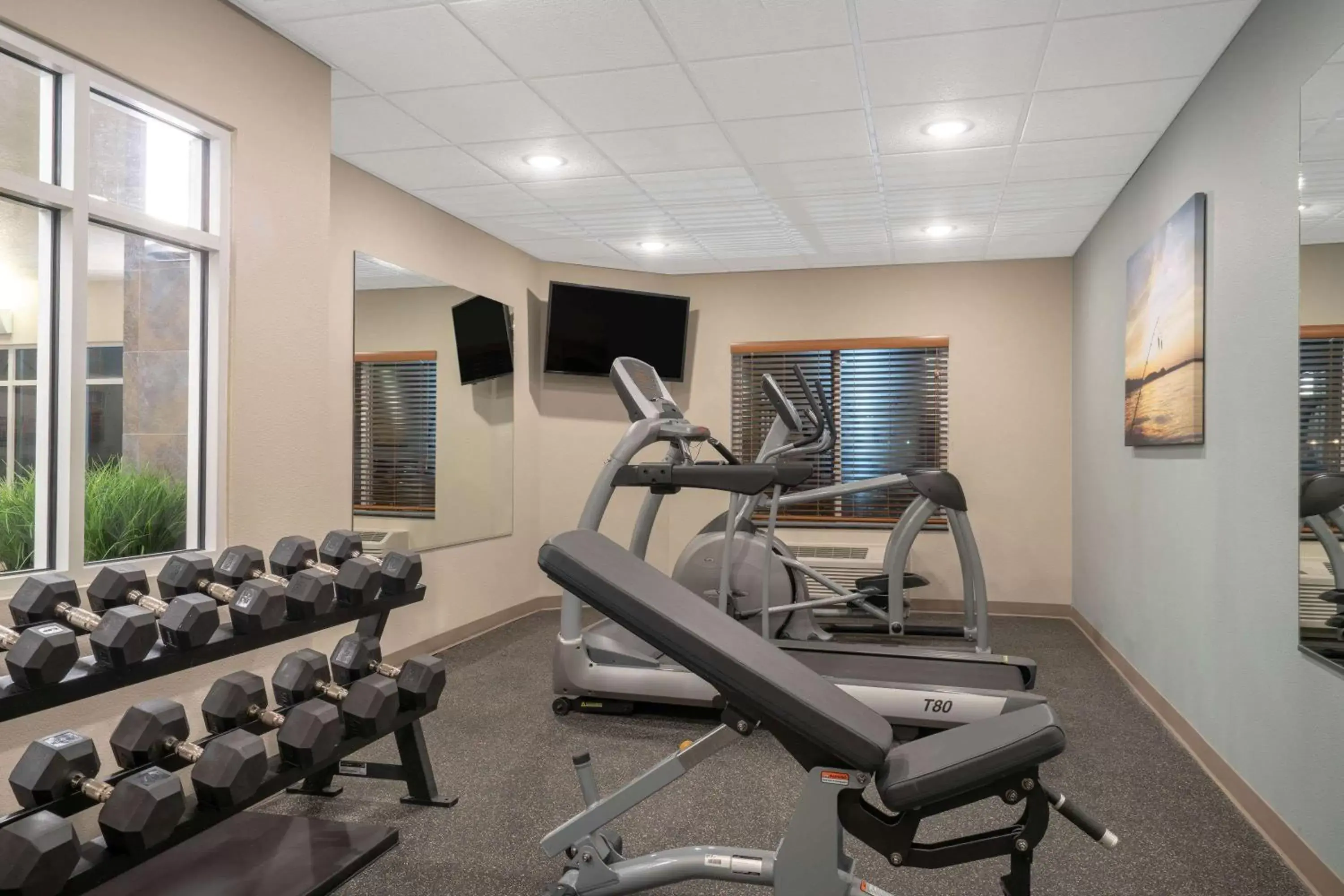 Fitness centre/facilities, Fitness Center/Facilities in AmericInn by Wyndham Windom