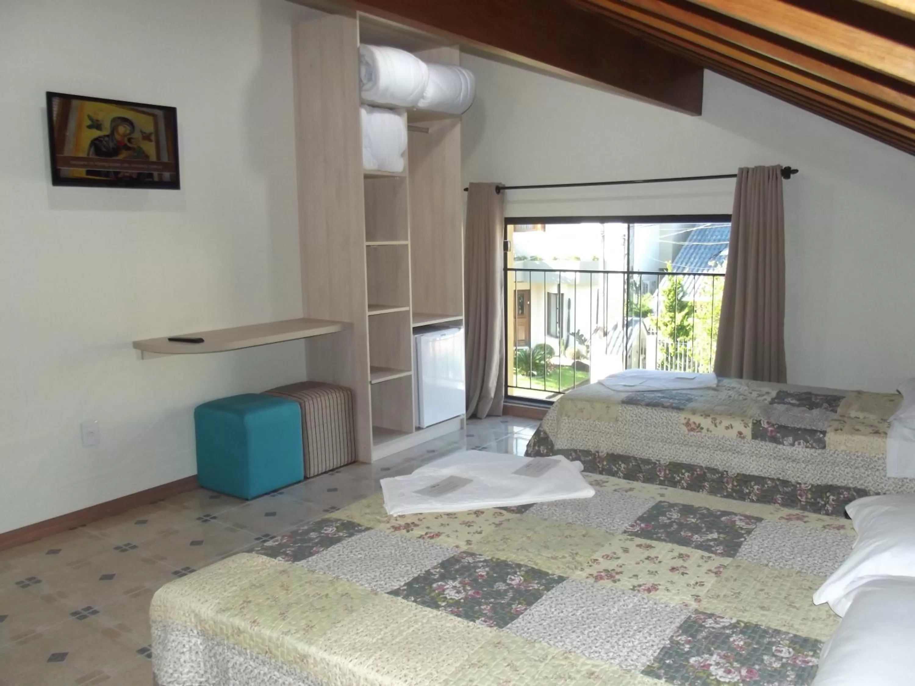 Day, Bed in Hotel Park Haus