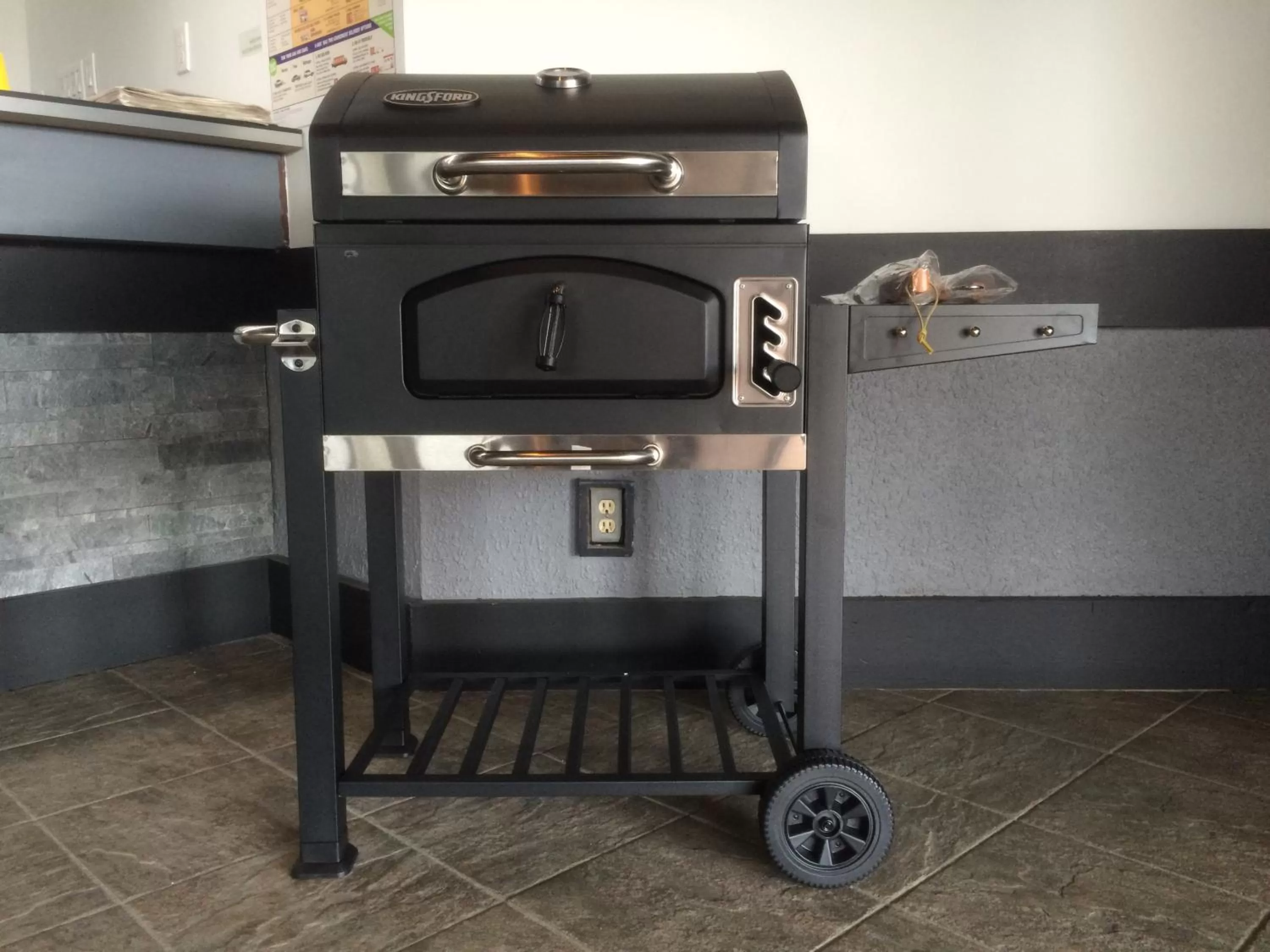 BBQ facilities in Home Away Inn