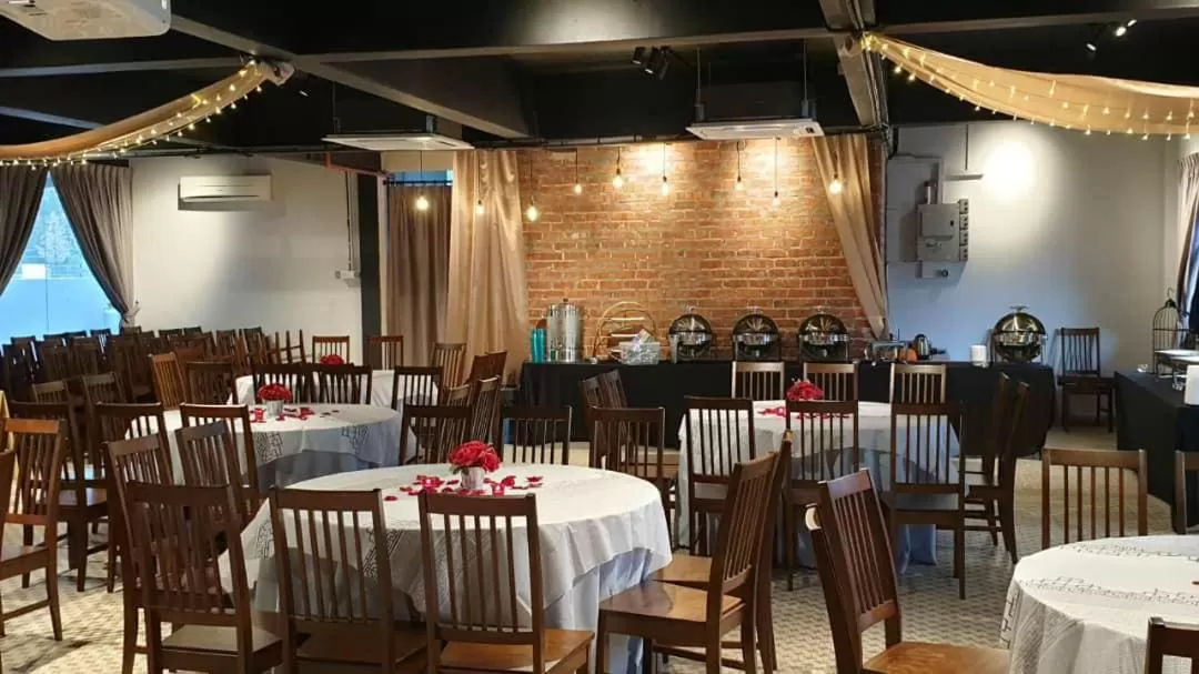 THE WOOD BOUTIQUE HOTEL