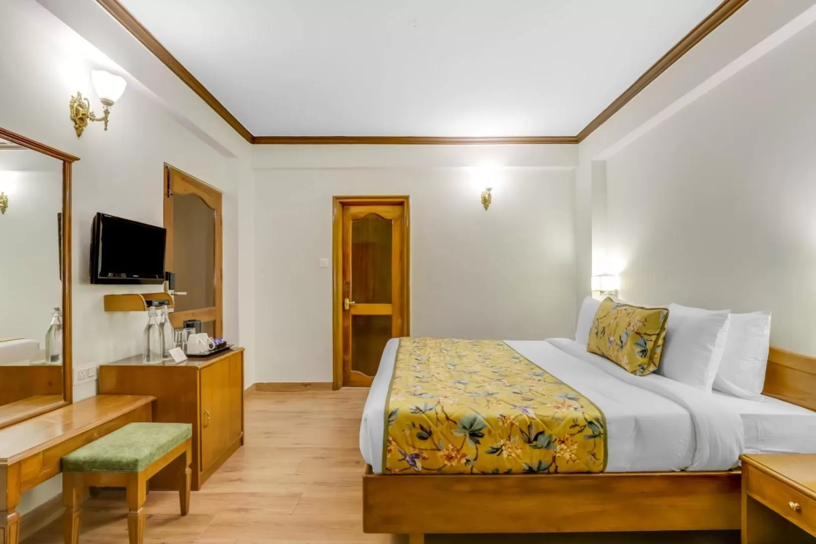 Bed in Summit Le Royale Hotel, Shimla