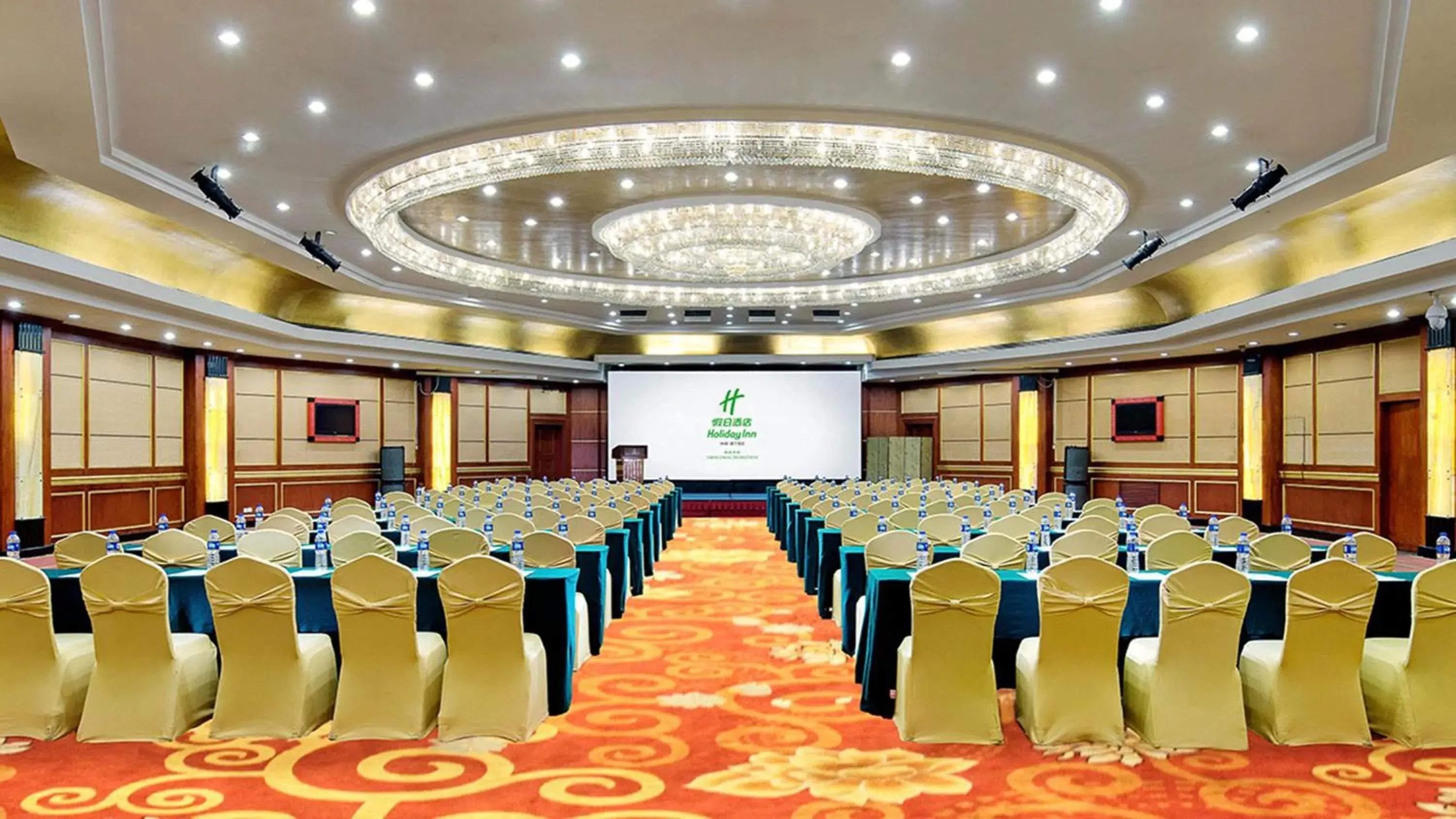Meeting/conference room in Holiday Inn Zhengzhou Zhongzhou, an IHG Hotel
