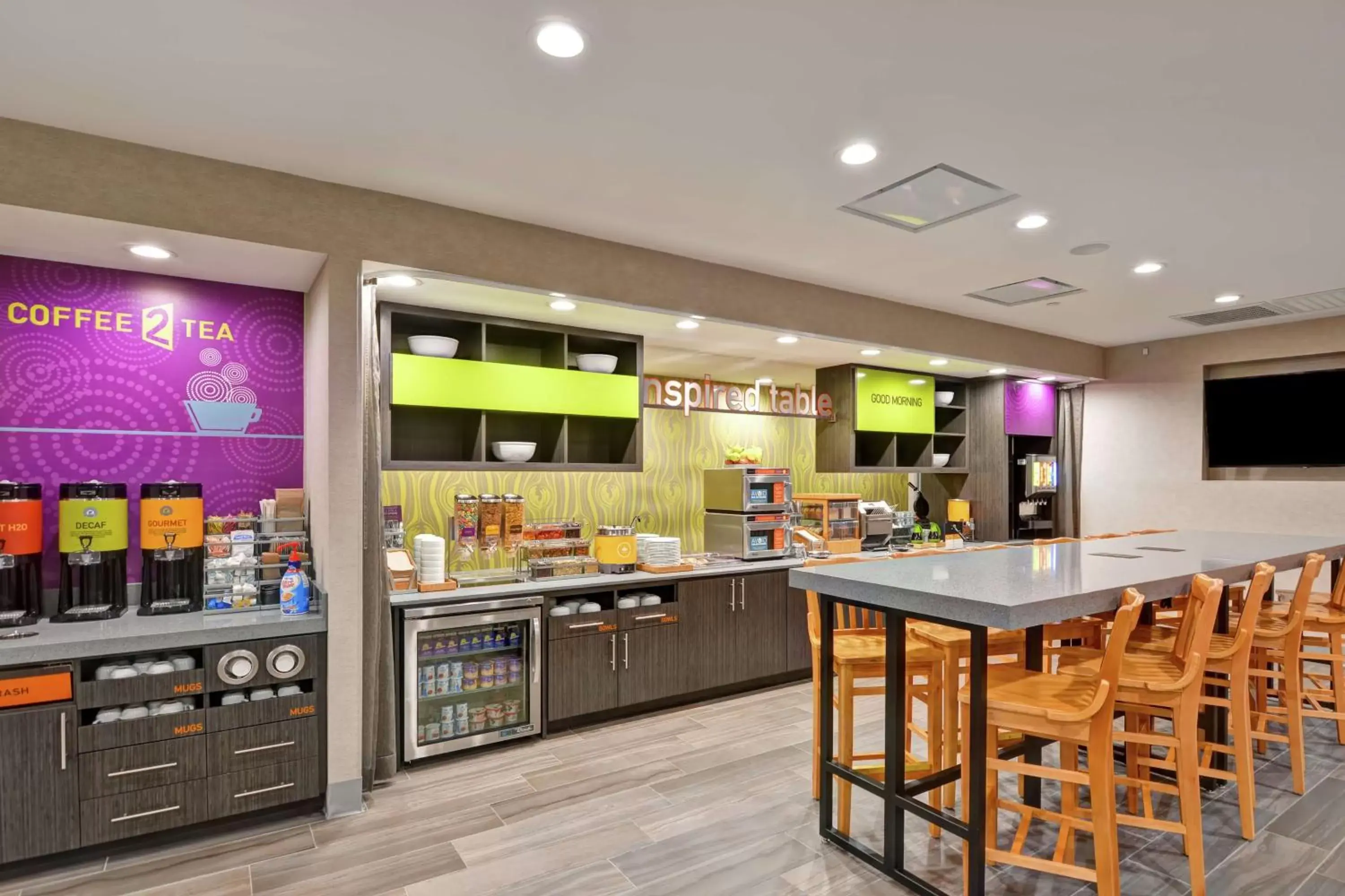 Breakfast, Restaurant/Places to Eat in Home2 Suites by Hilton La Porte