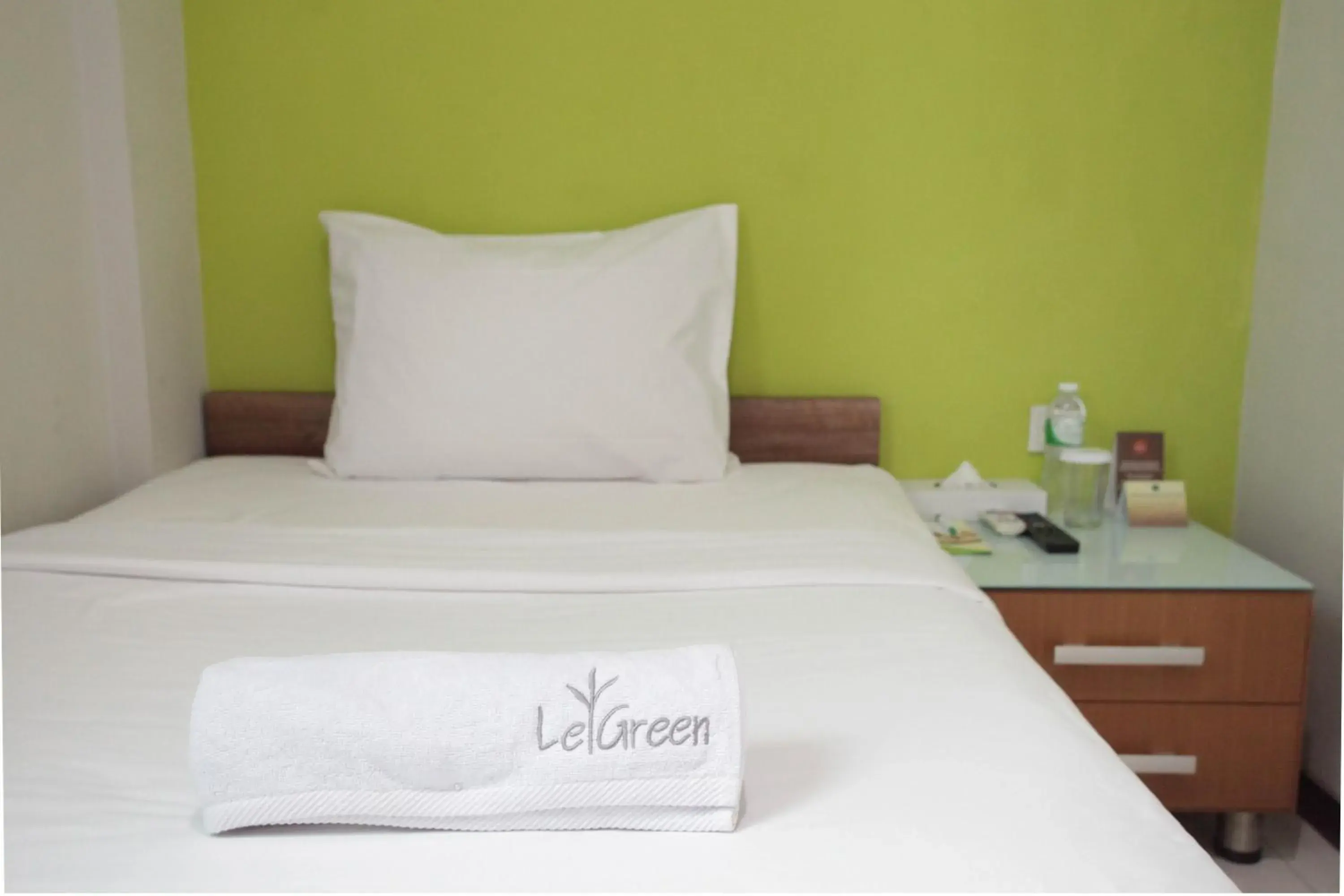 Bed in LeGreen Suite Tebet