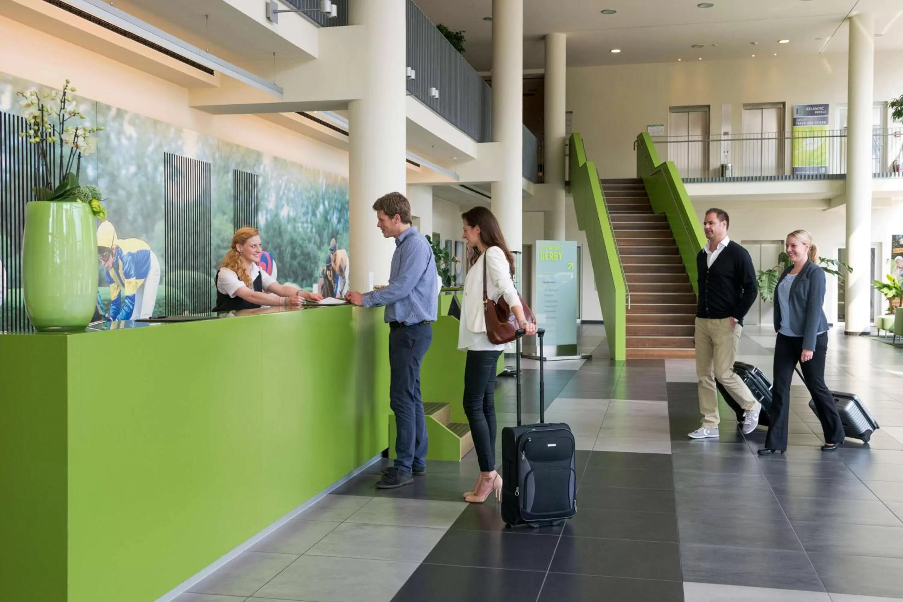 Lobby or reception in ATLANTIC Hotel Galopprennbahn